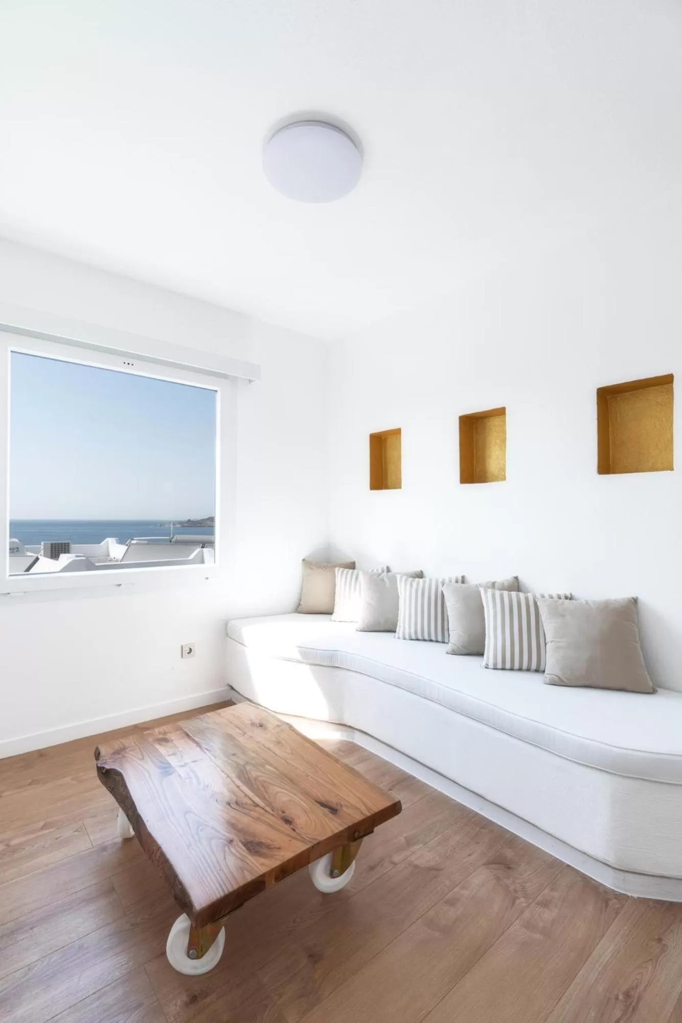 Seating area in YAZ Yalıkavak