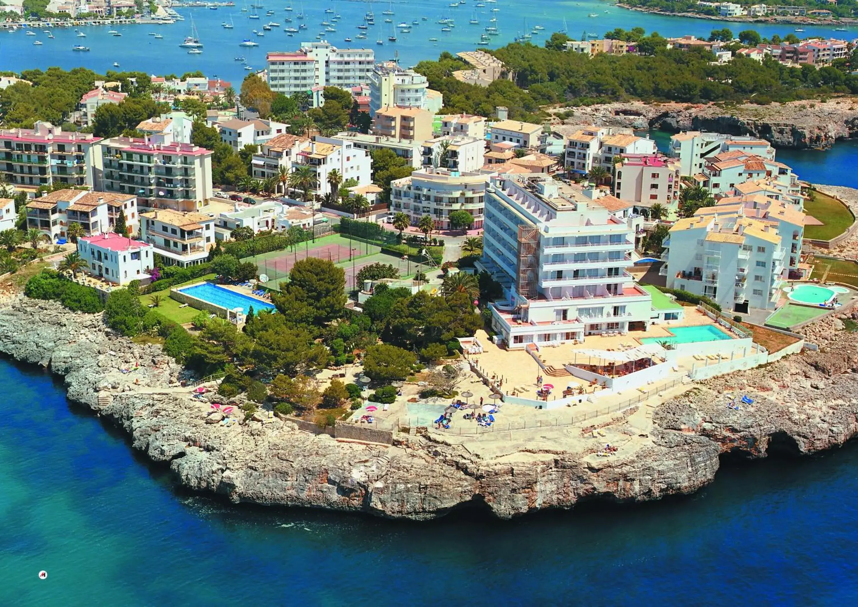 Property building, Bird's-eye View in Js Cape Colom - Adults Only