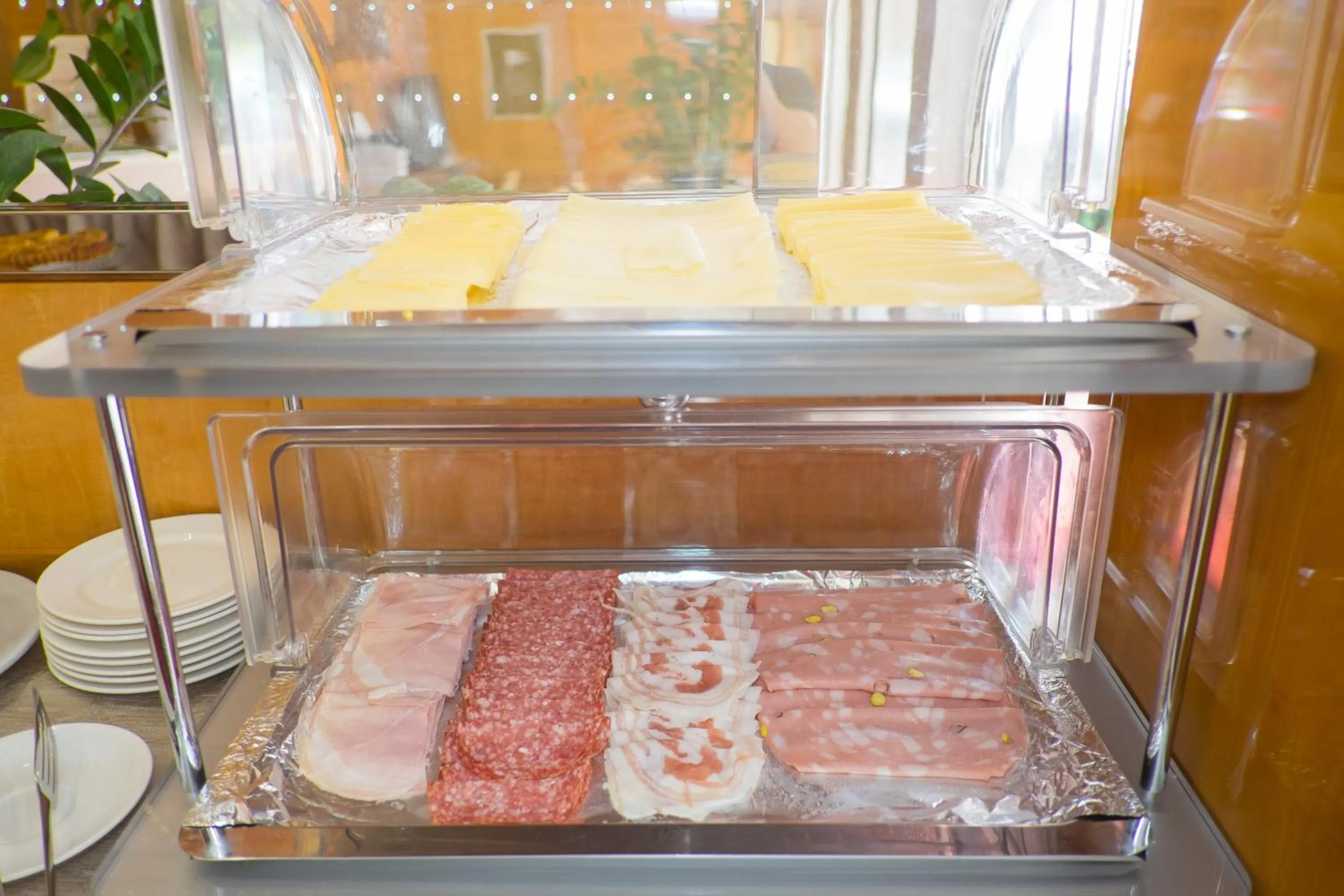 Food and drinks in Hotel Teco