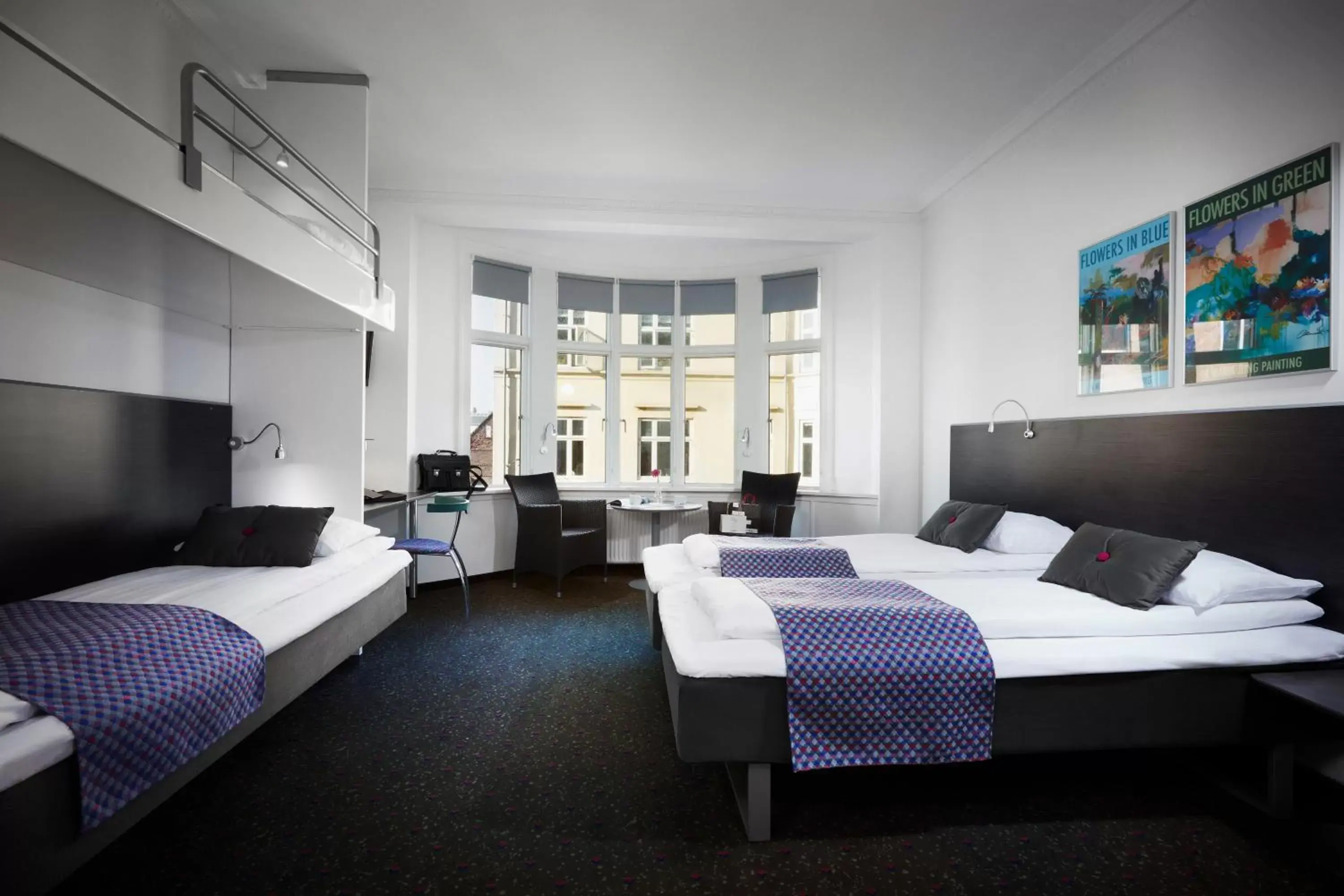 Photo of the whole room, Bed in Cabinn Esbjerg