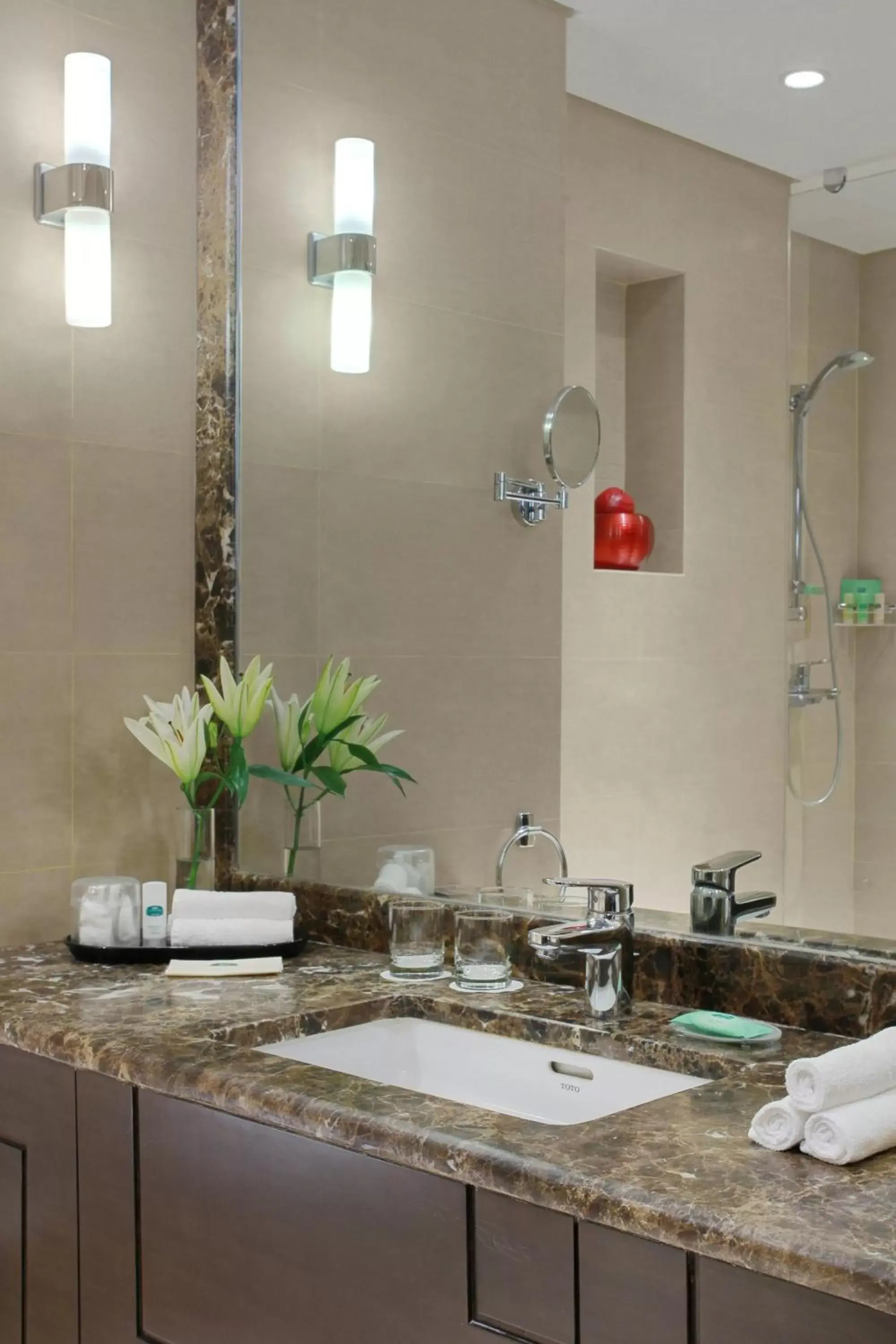 Bathroom in Courtyard by Marriott Jazan