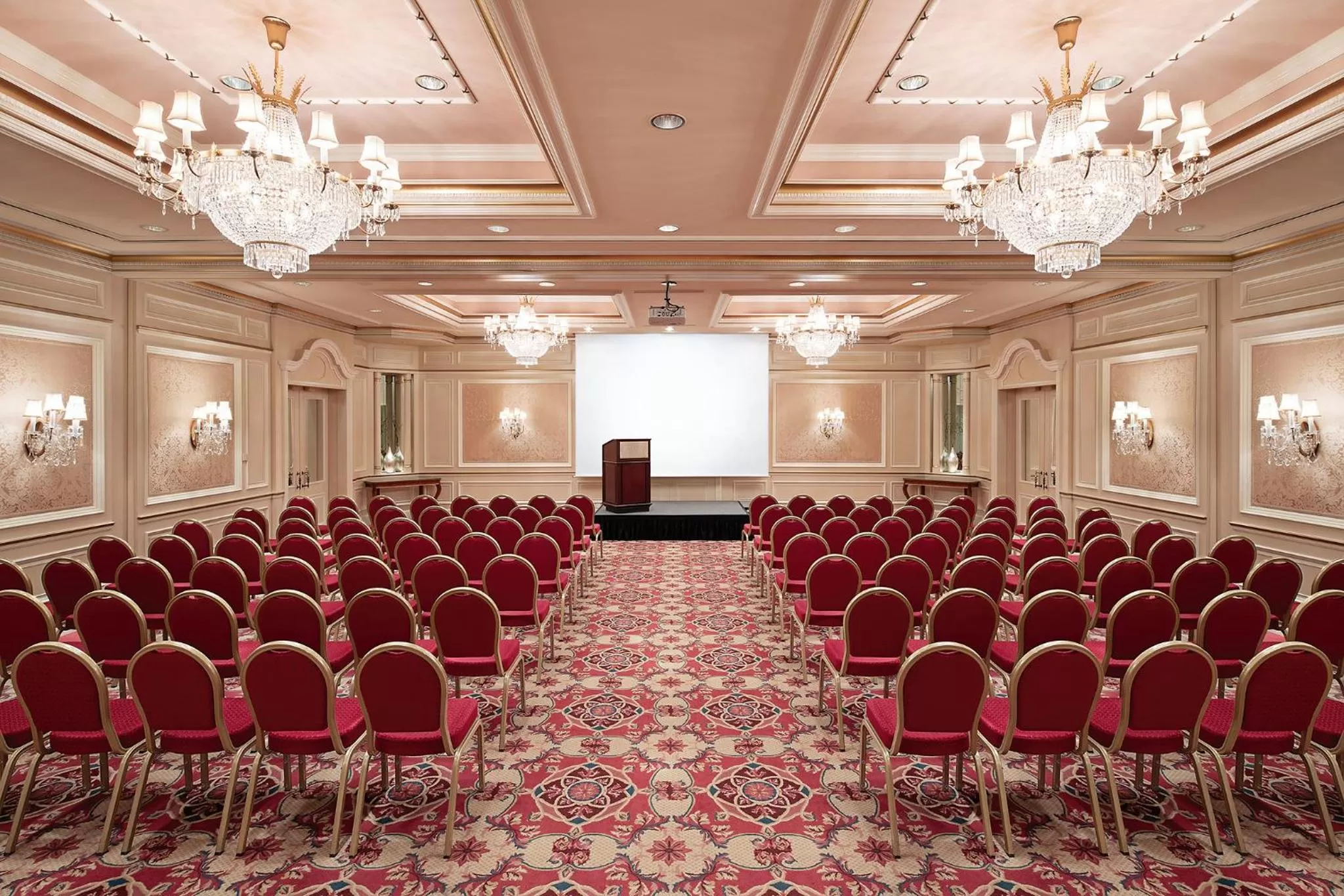 Meeting/conference room in Regent Berlin by IHG