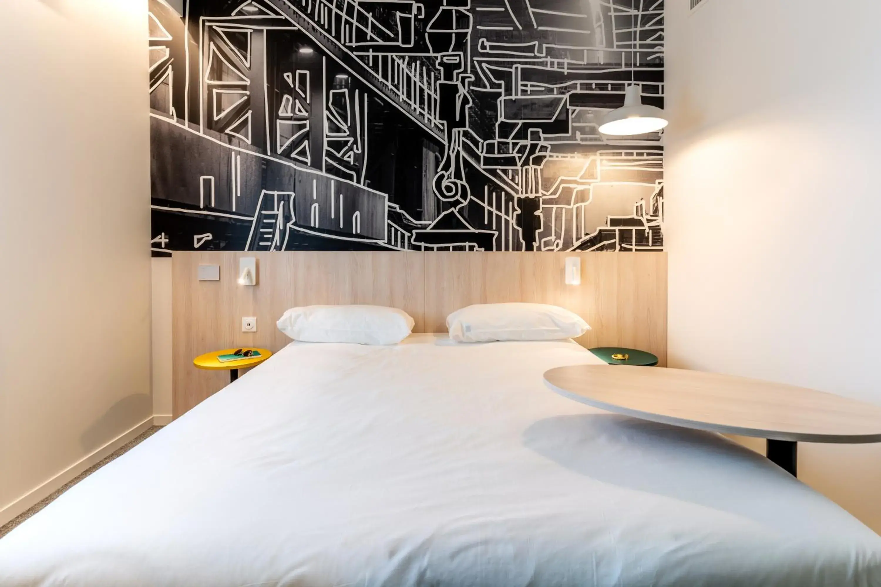 Bedroom, Bed in ibis Styles Limoges Centre