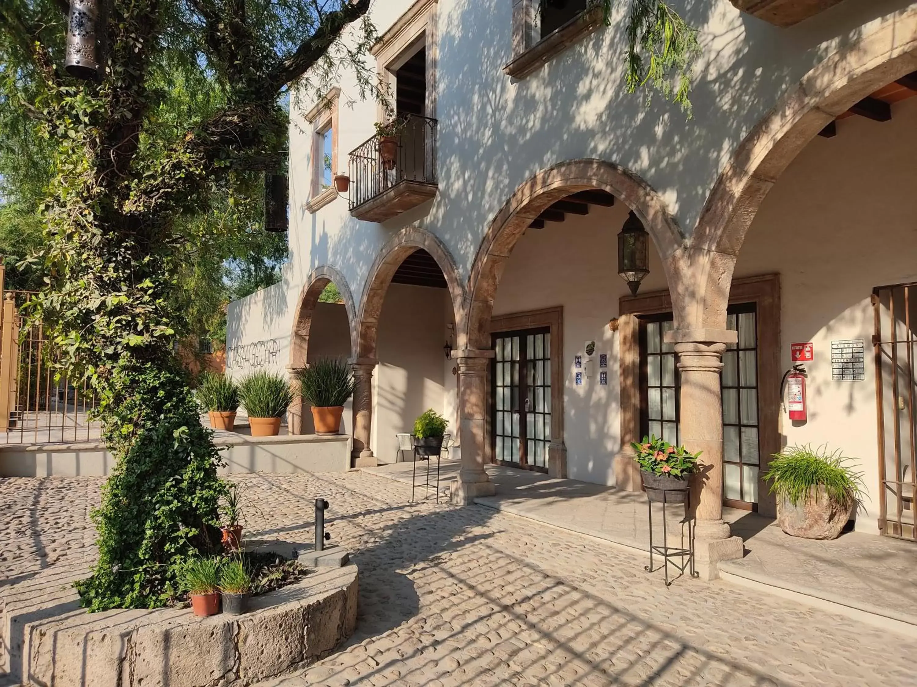 Property building in Casa Goyri San Miguel de Allende