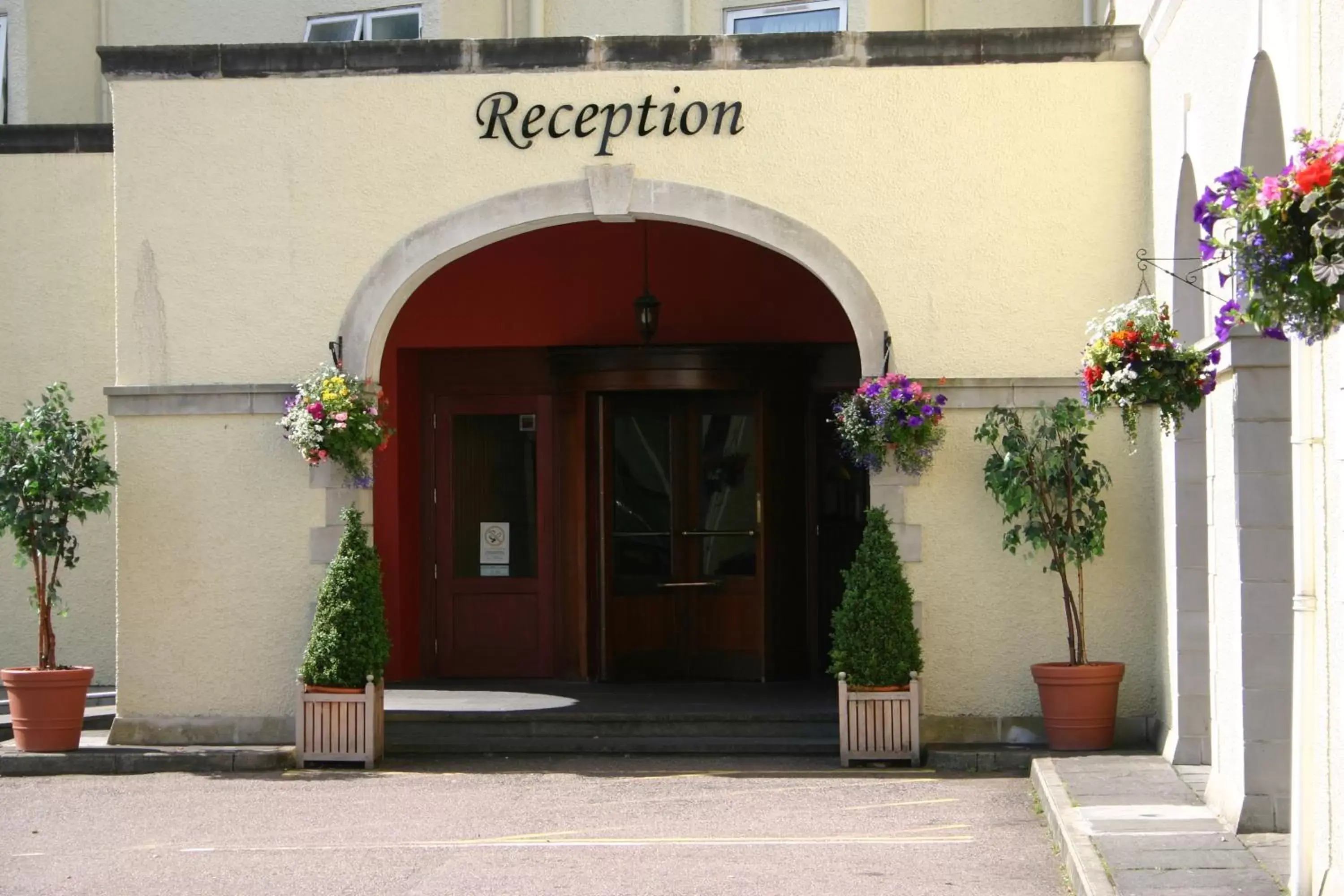 Facade/entrance in Ben Nevis Hotel & Leisure Club