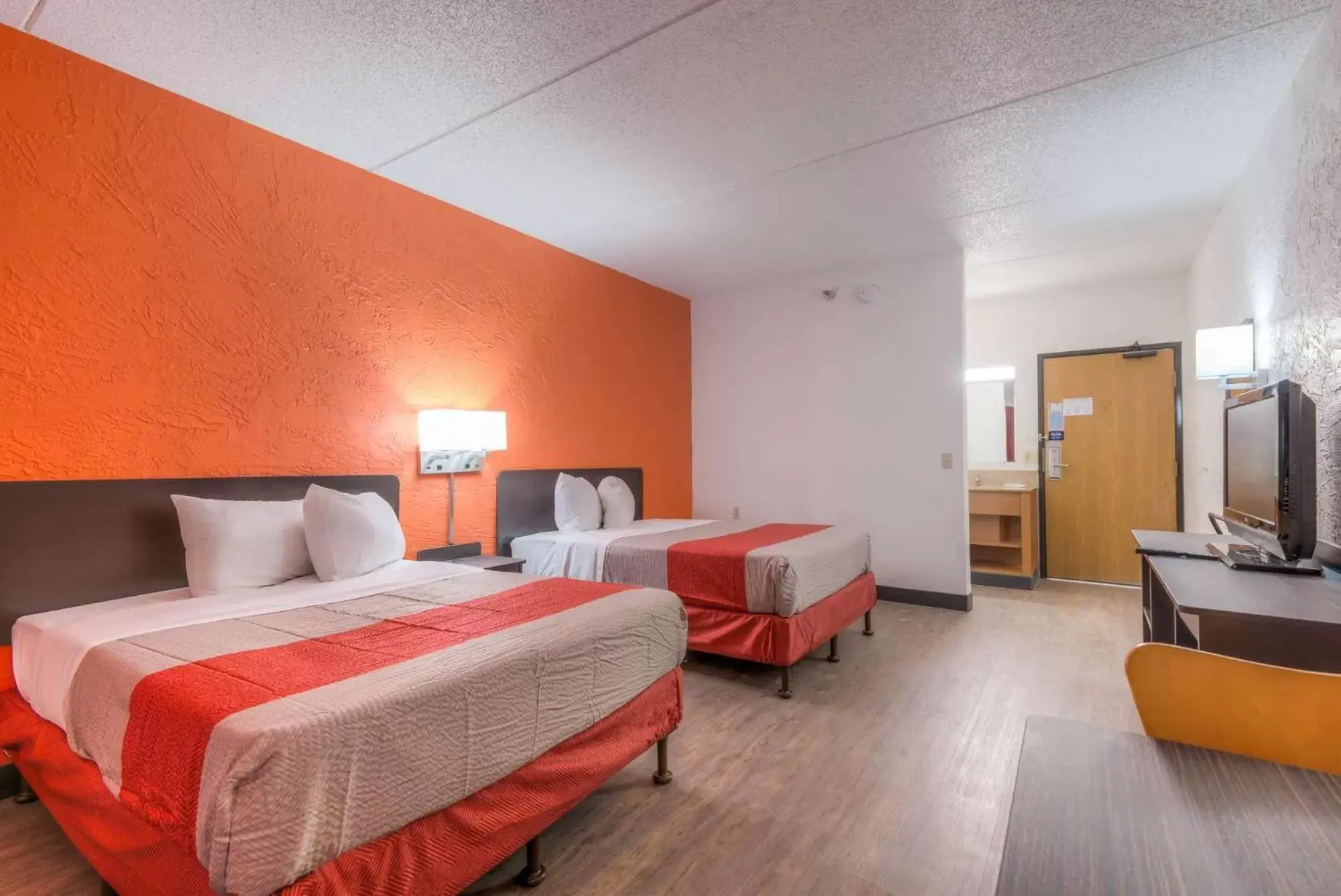 Bedroom, Bed in Motel 6-Bridgeview, IL