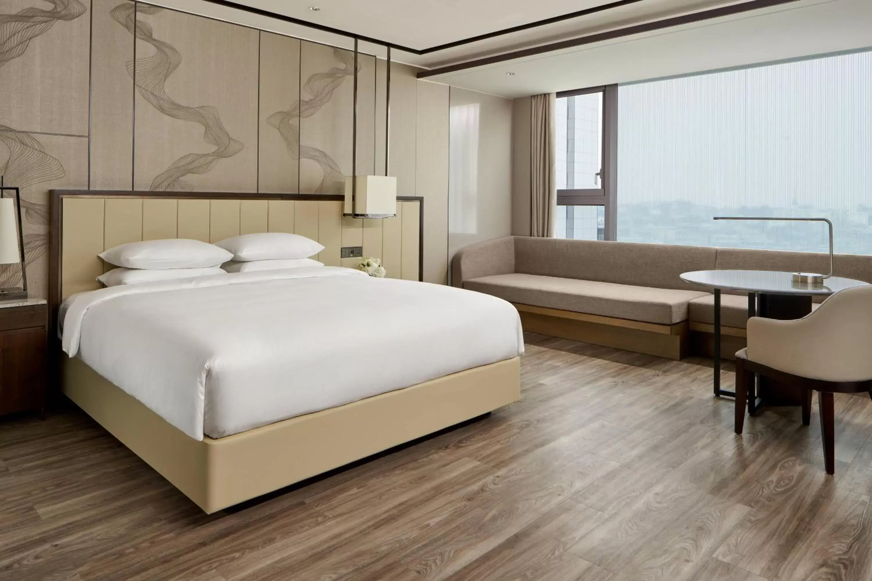 Photo of the whole room in Daegu Marriott Hotel