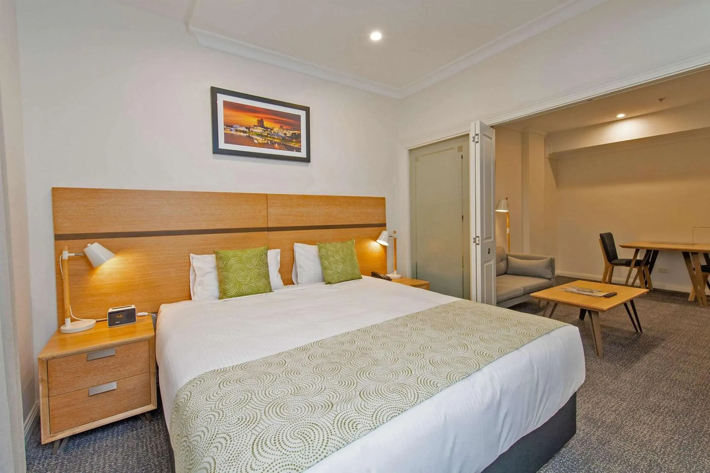 Photo of the whole room, Bed in Quality Apartments Adelaide Central