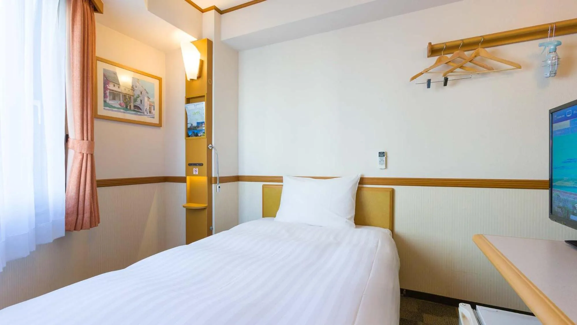 Standard Single Room - Non-Smoking in Toyoko Inn Tokyo Akiba Asakusabashi-eki Higashi-guchi