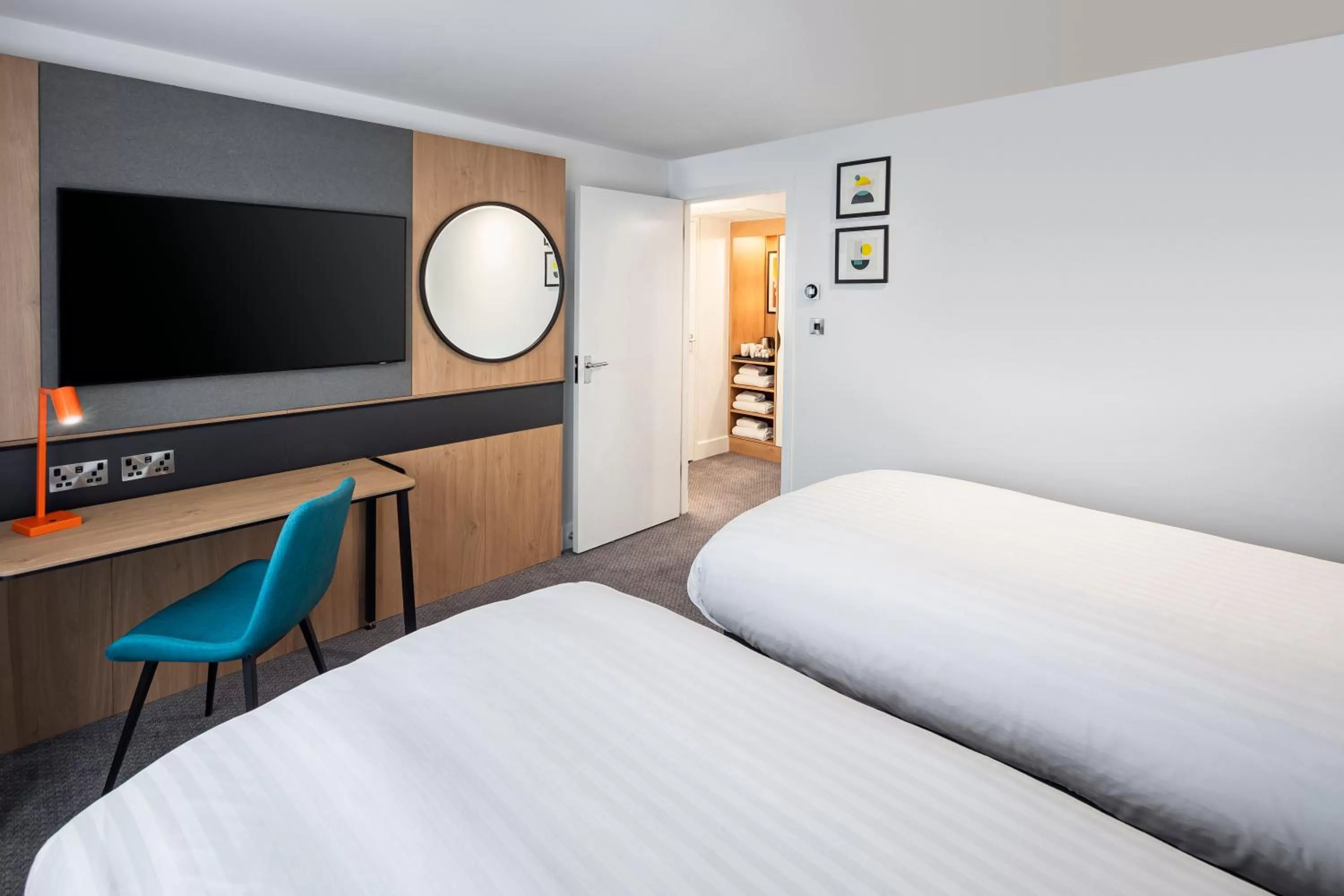 Bedroom, Bed in Holiday Inn Gloucester - Cheltenham by IHG