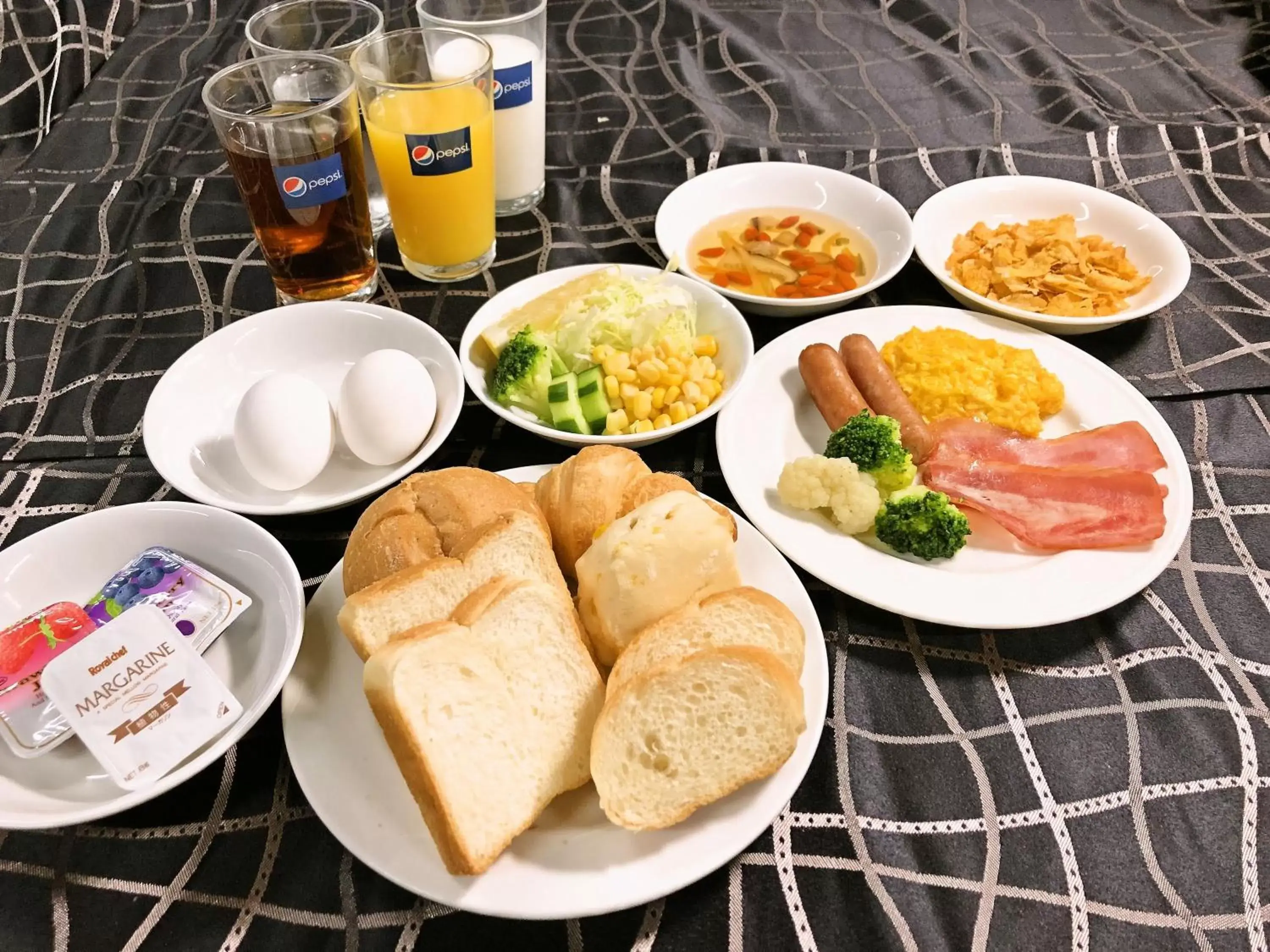 Food and drinks in APA Hotel Toyama Ekimae Food and drinks in APA Hotel Toyama Ekimae