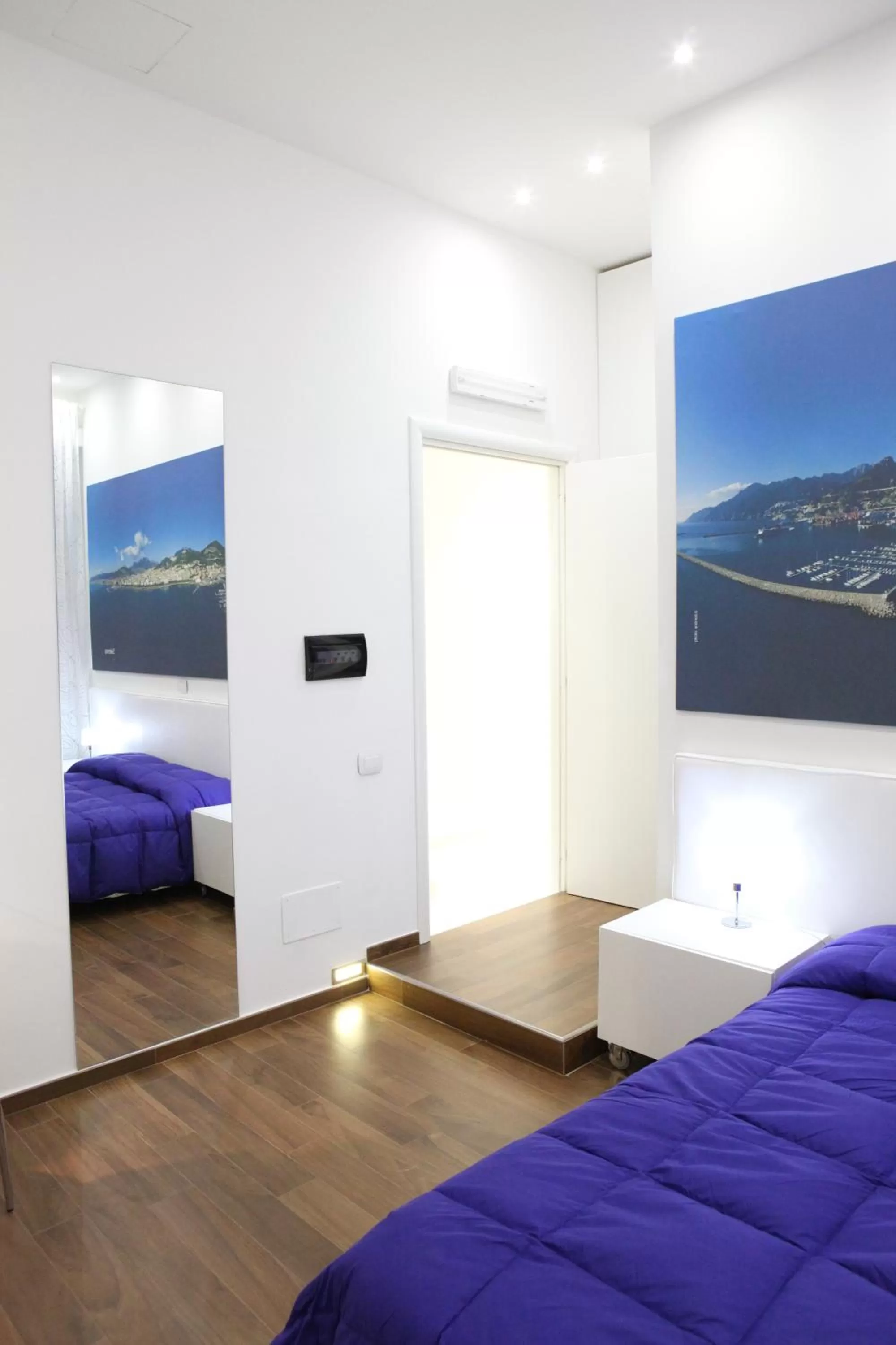 Decorative detail, Bed in Il Reticolo