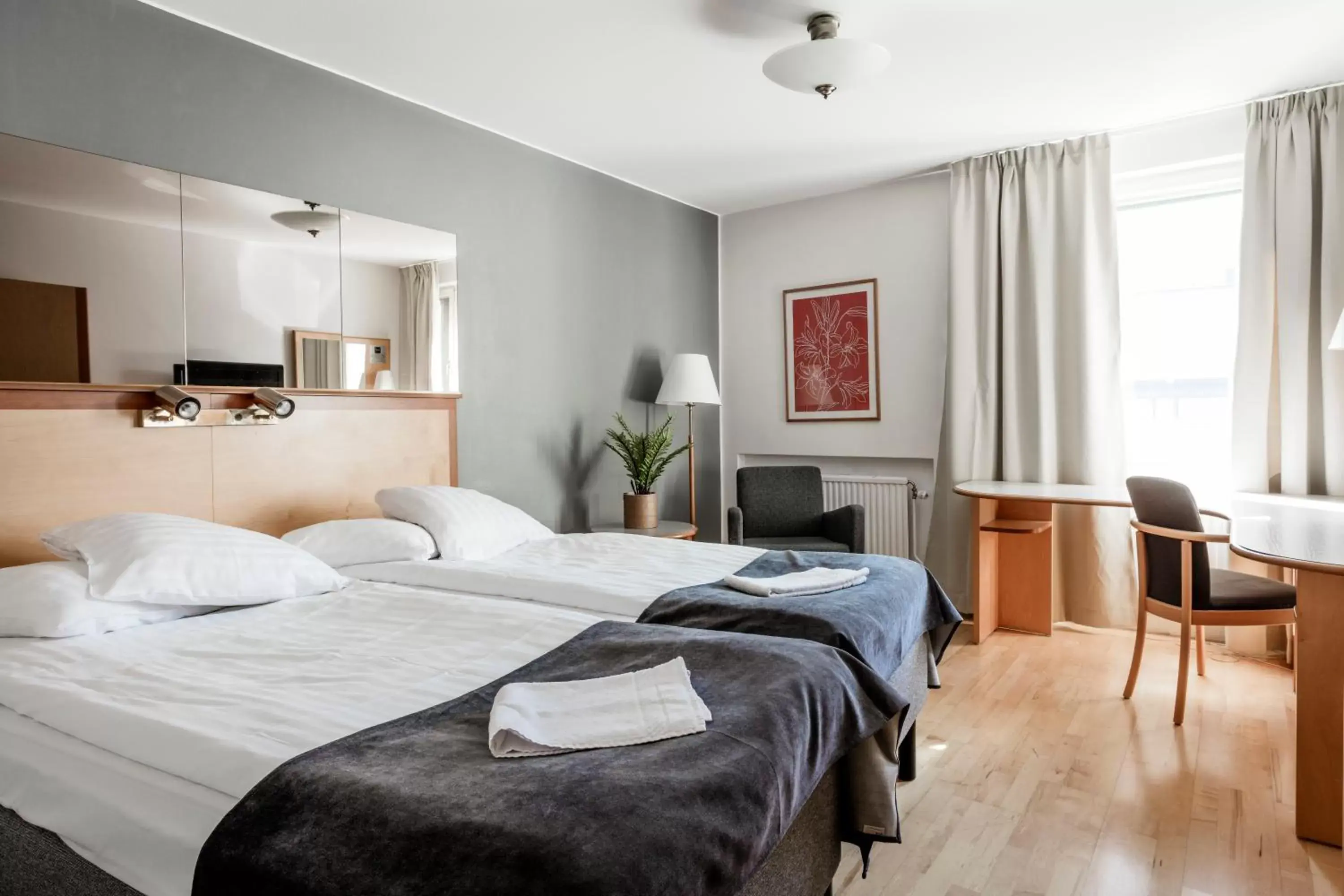 Day, Bed in Hotell Falköping, Sure Hotel Collection by Best Western