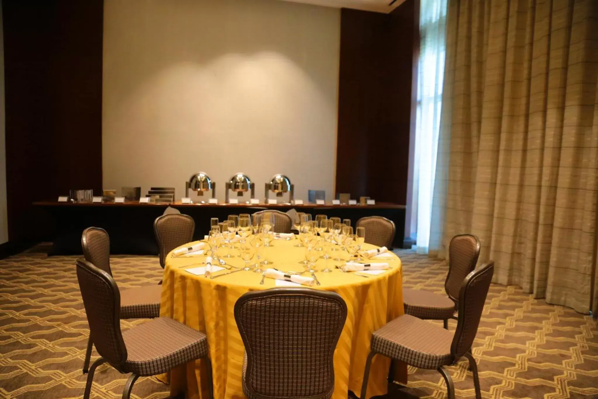 Meeting/conference room, Restaurant/Places to Eat in InterContinental Real Santo Domingo, an IHG Hotel