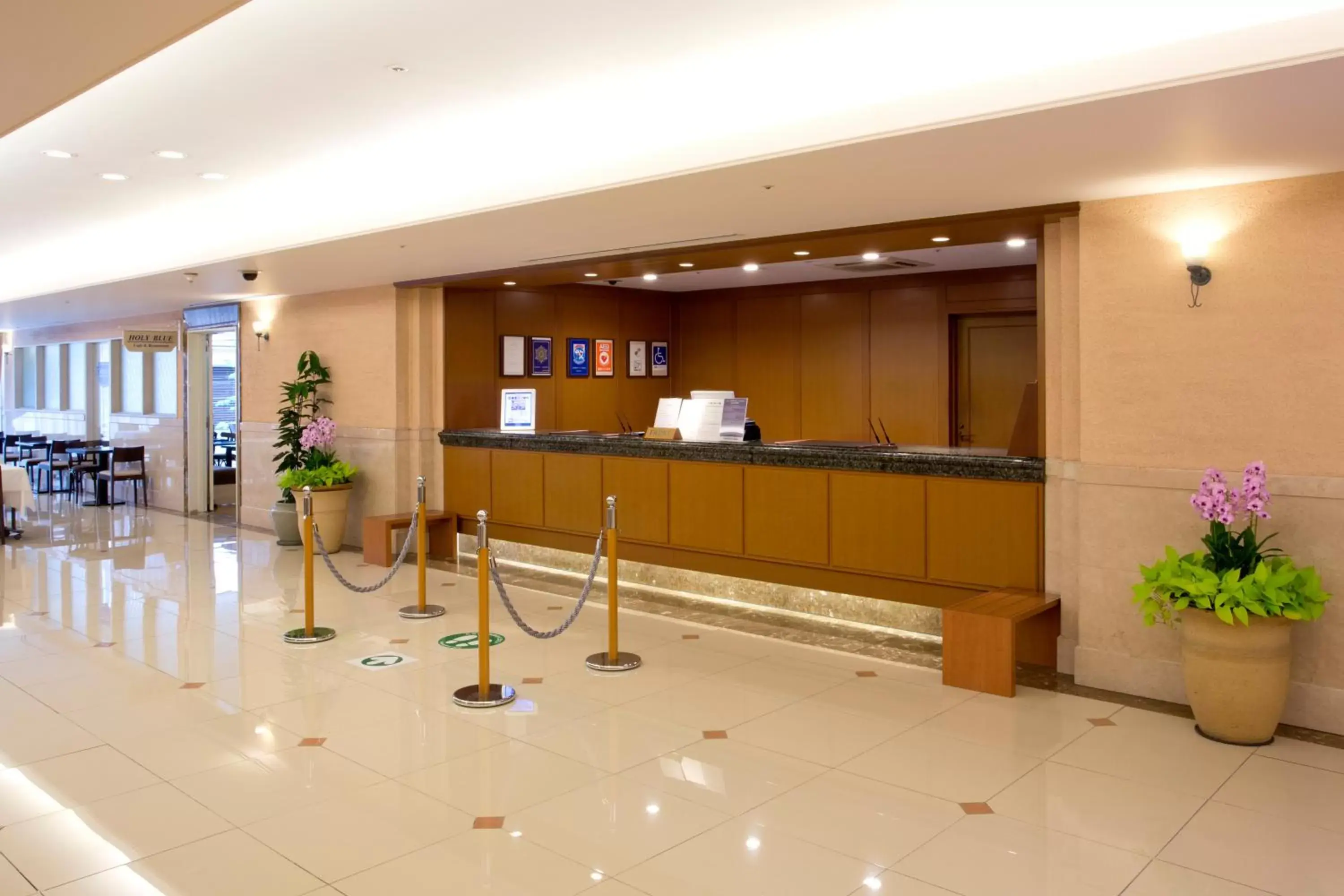 Lobby or reception in Natural Hot Spring Yaoji Hakata Hotel Lobby or reception in Natural Hot Spring Yaoji Hakata Hotel