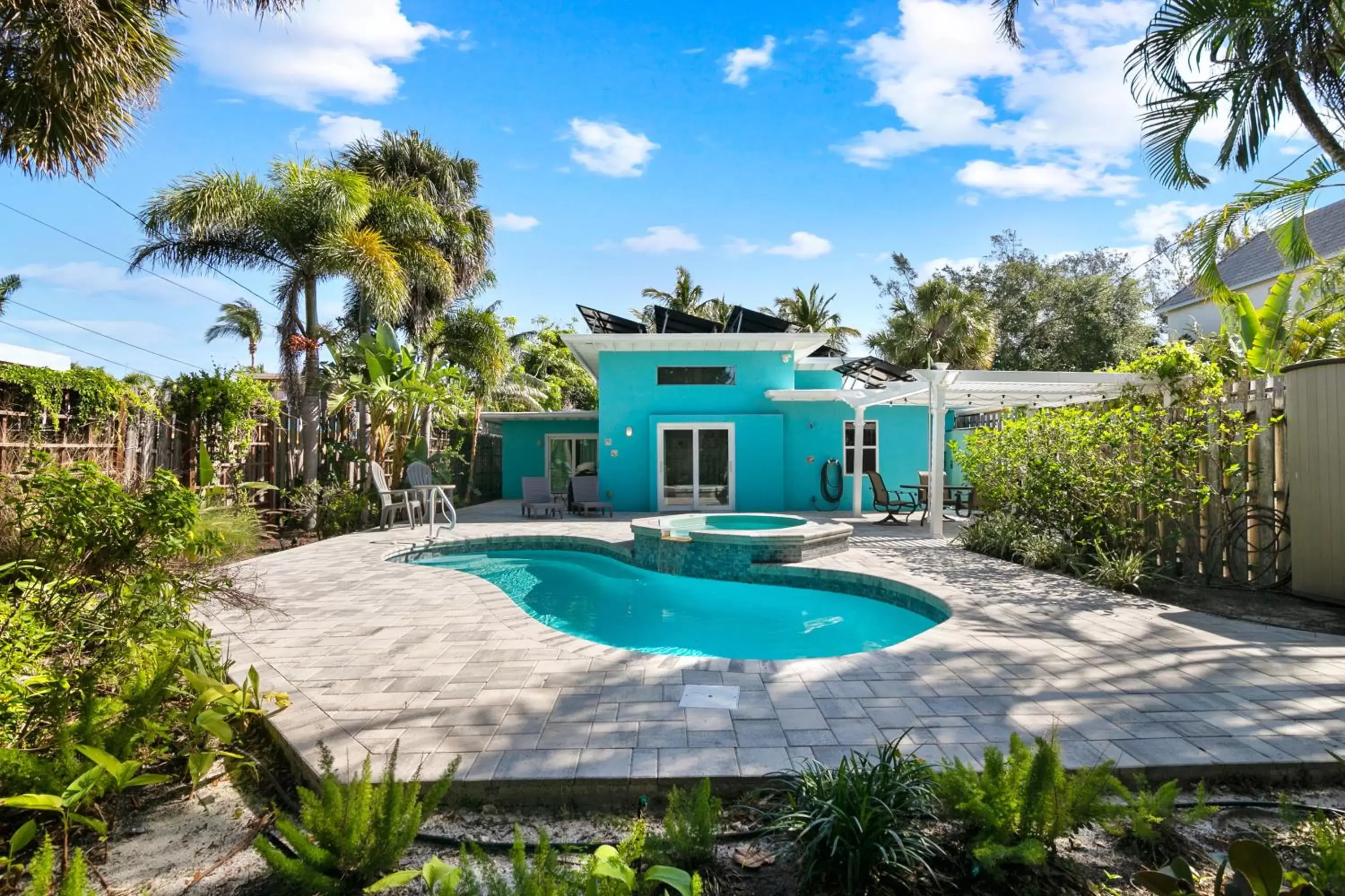 Swimming Pool in The Ringling Beach House