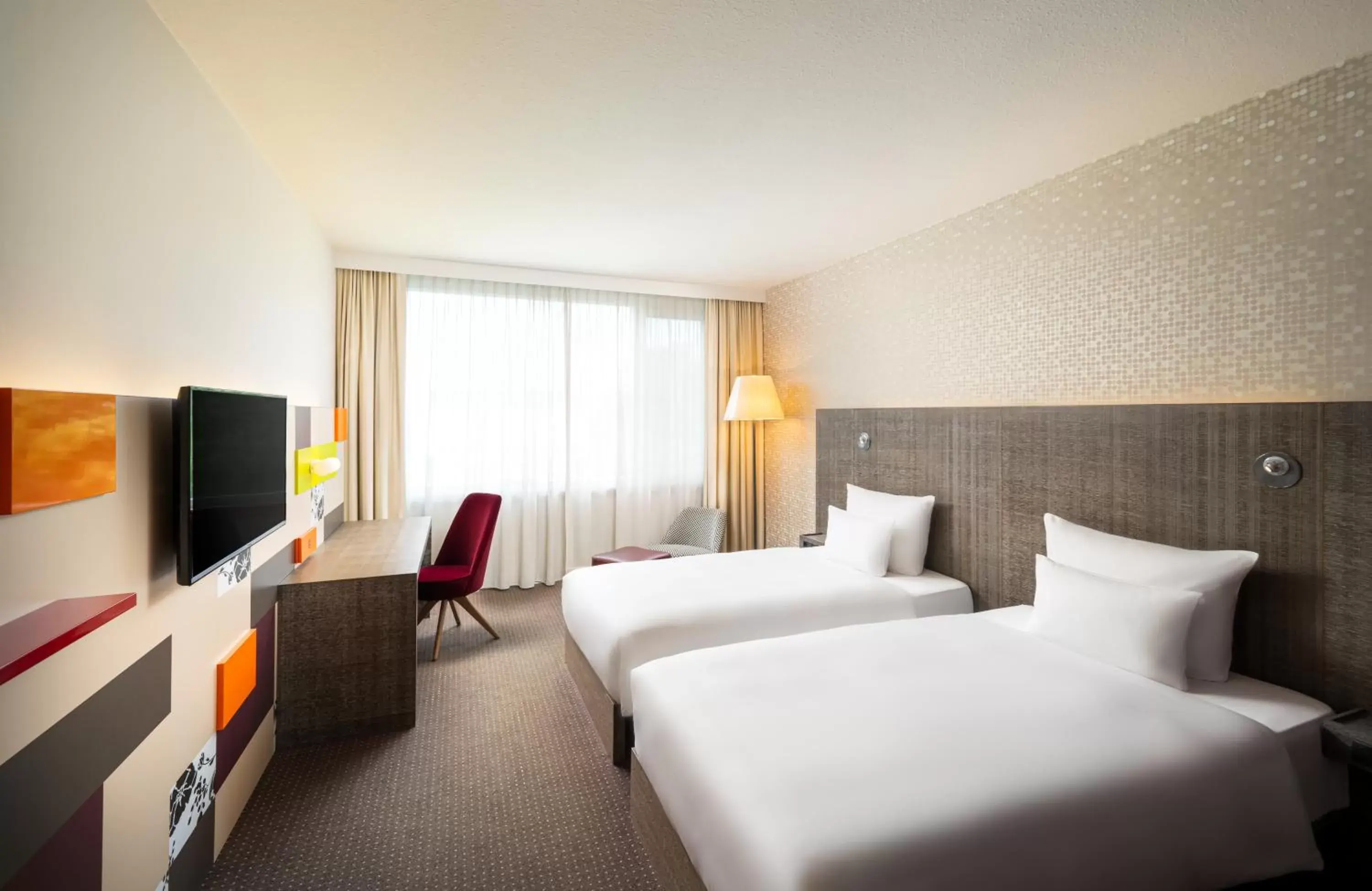 Bedroom, Bed in HOTEL BERLIN KÖPENICK by Leonardo Hotels