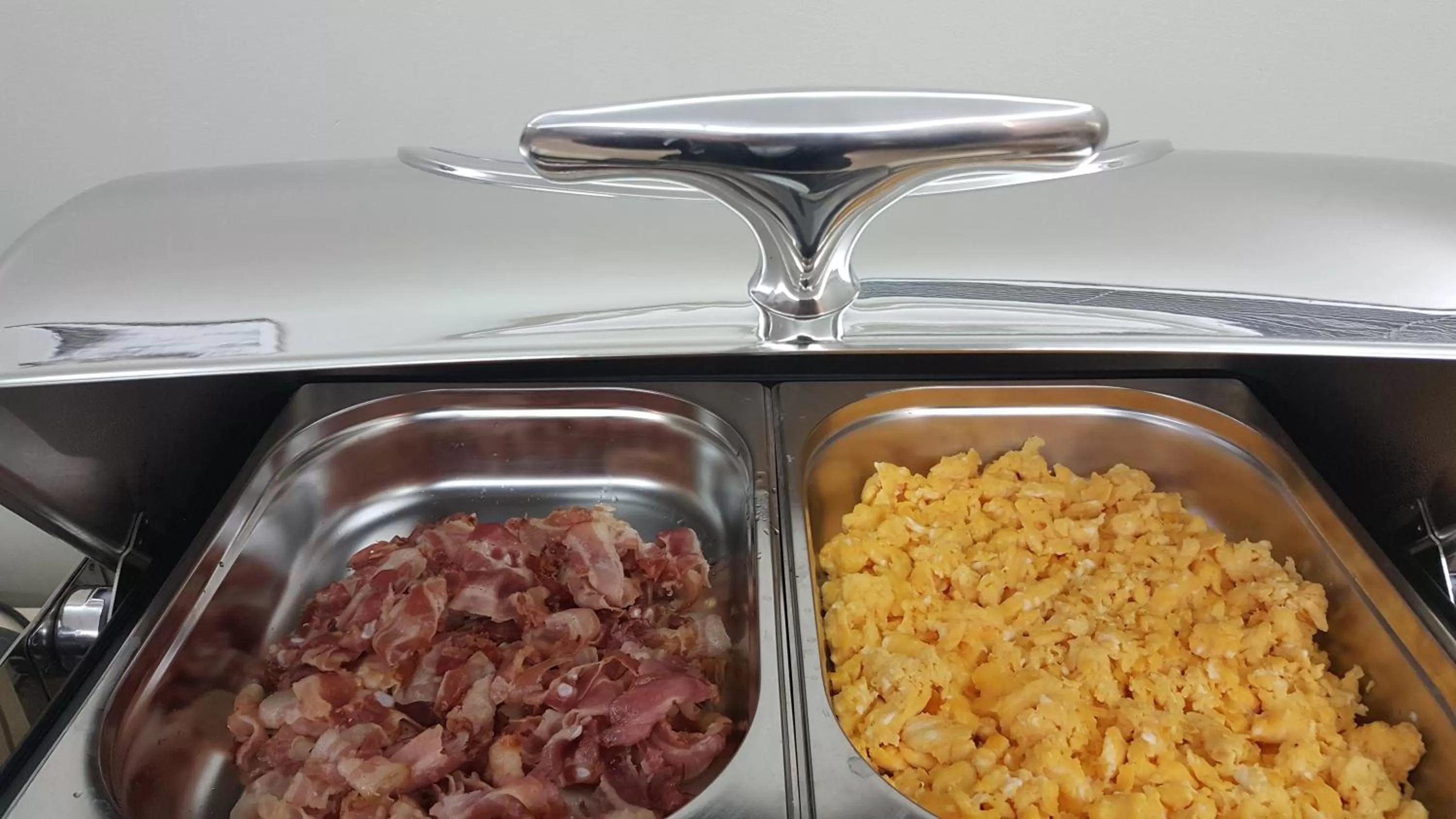 Continental breakfast in Hotel Torres Novas