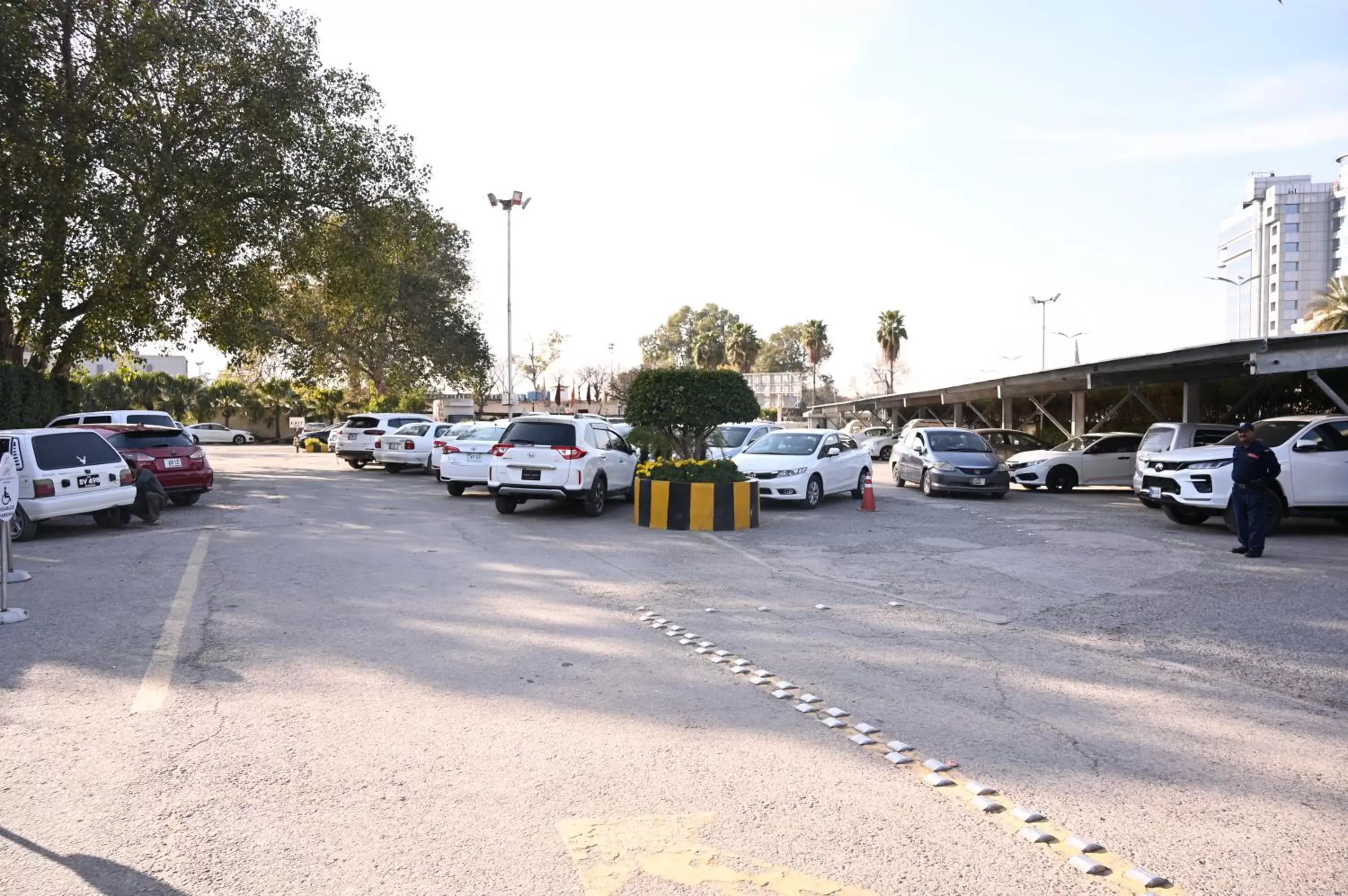 Parking in Pearl Continental Hotel, Rawalpindi