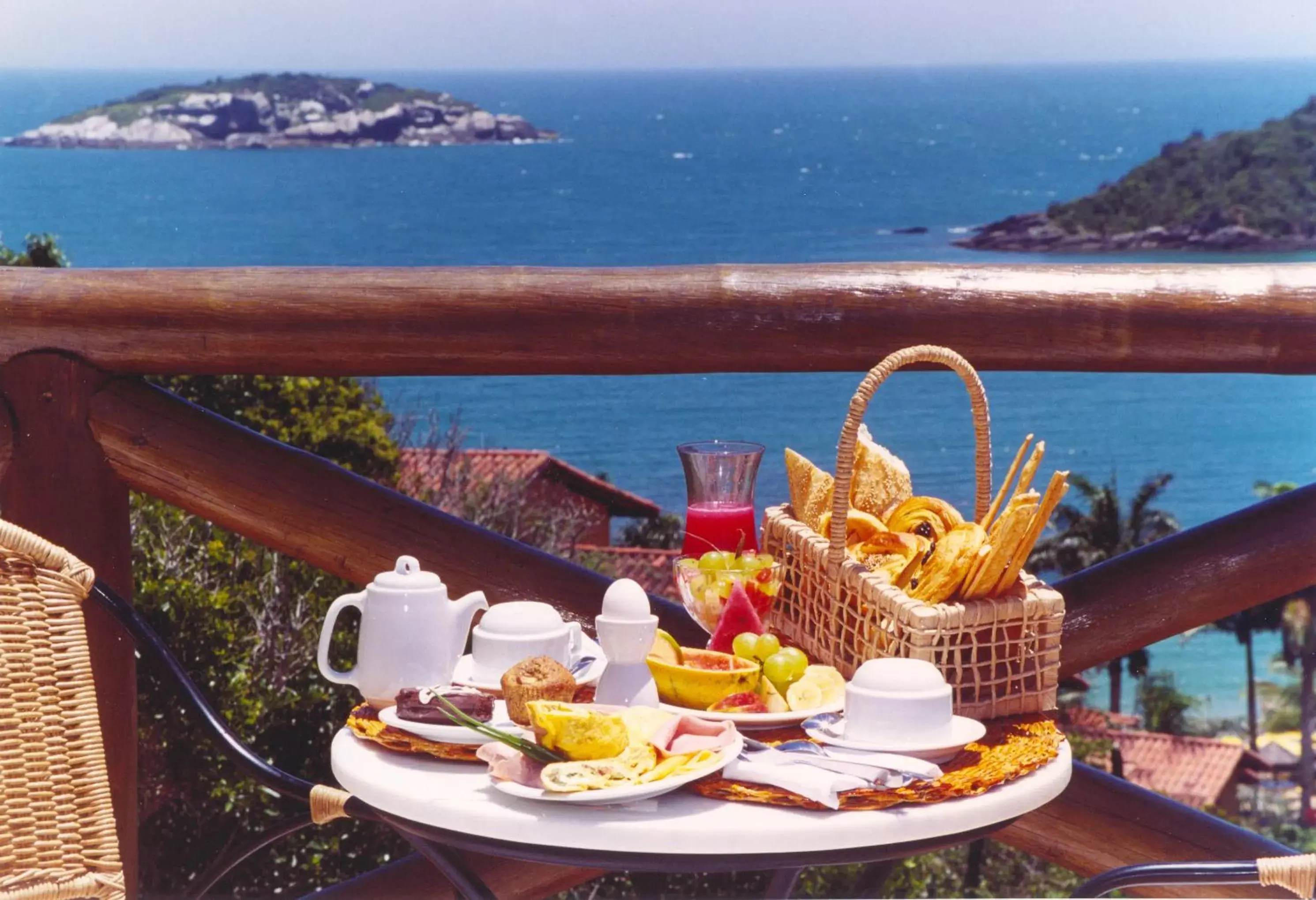 Food in Rio Búzios Beach Hotel