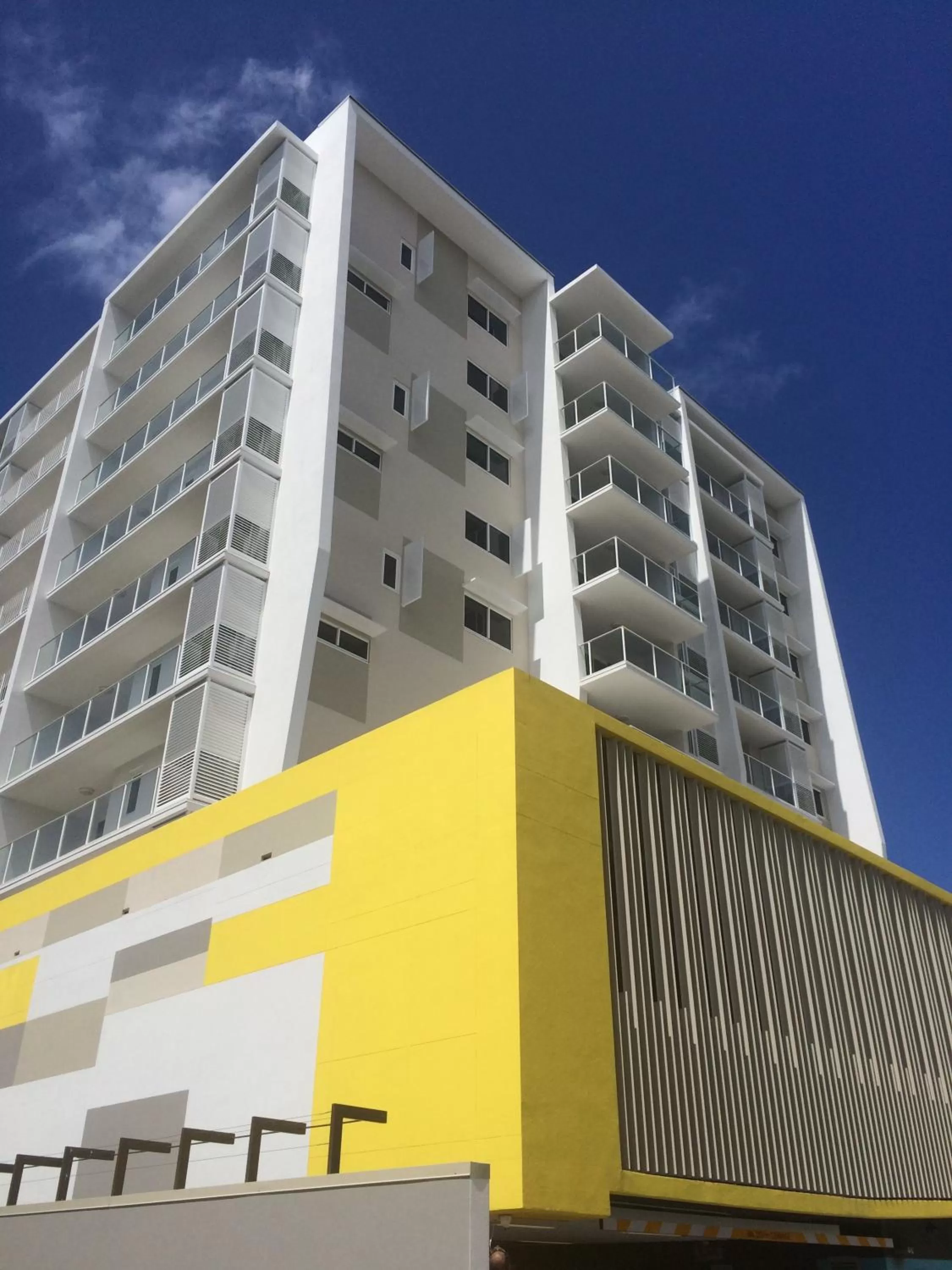 Property building in Riviera Mackay