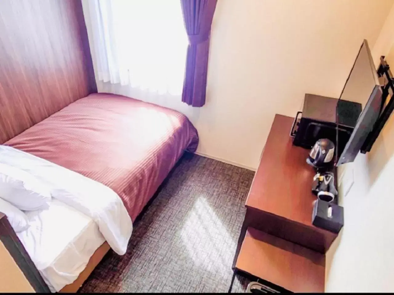 Photo of the whole room, Bed in Natural Hot Spring Hotel Livemax Premium Hiroshima