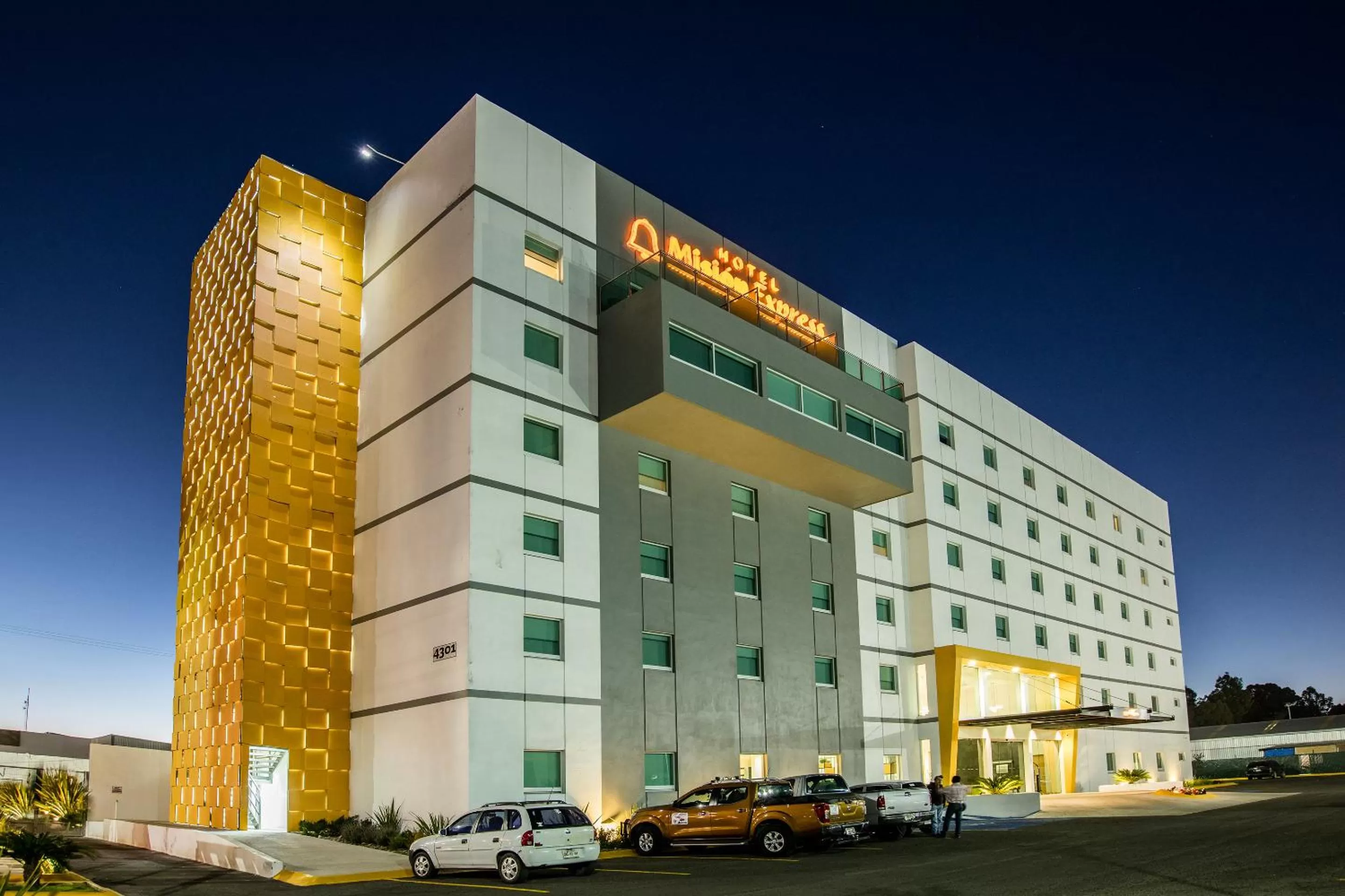 Facade/entrance in Mision Express Durango