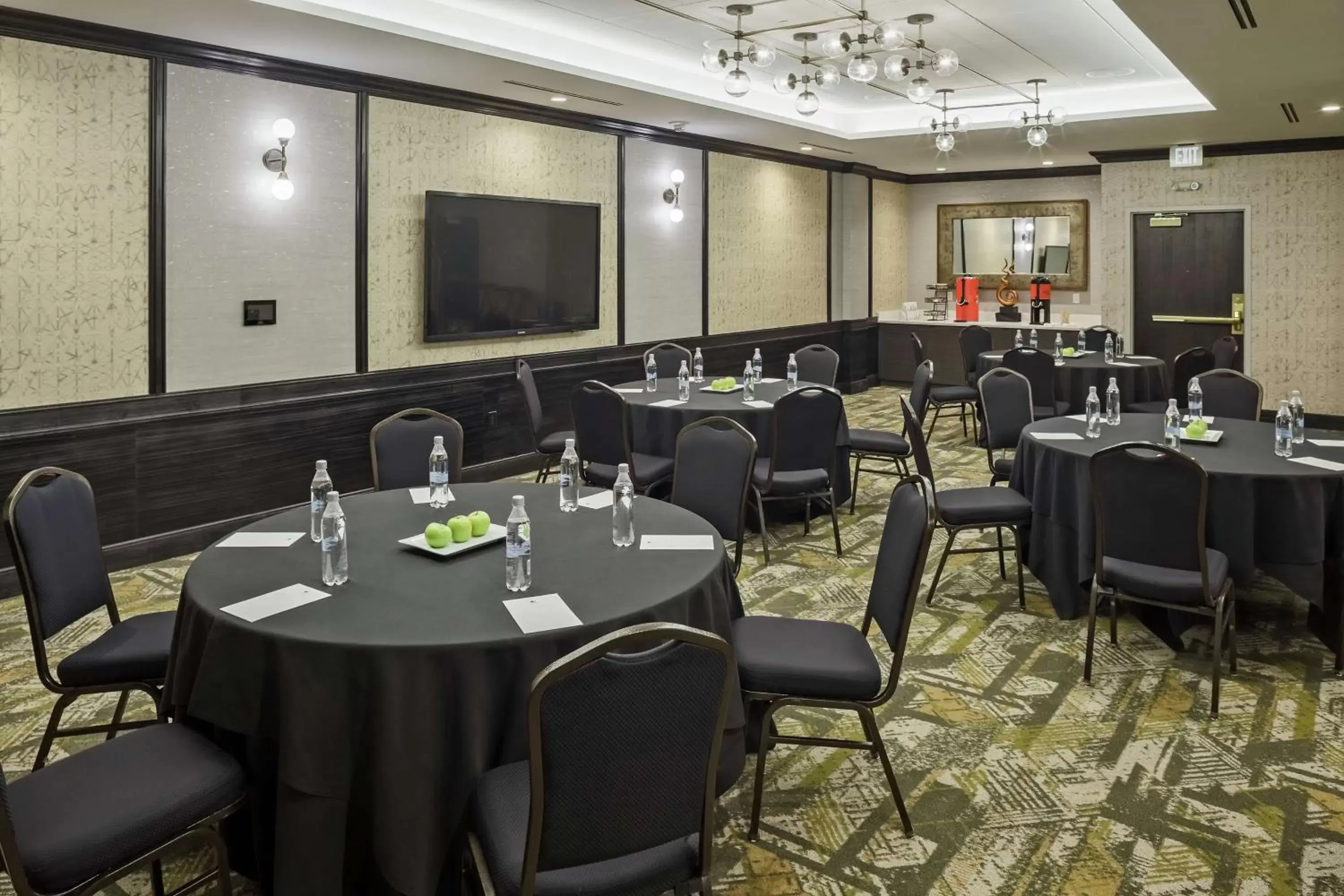 Meeting/conference room, Restaurant/Places to Eat in DoubleTree by Hilton Hotel Denver