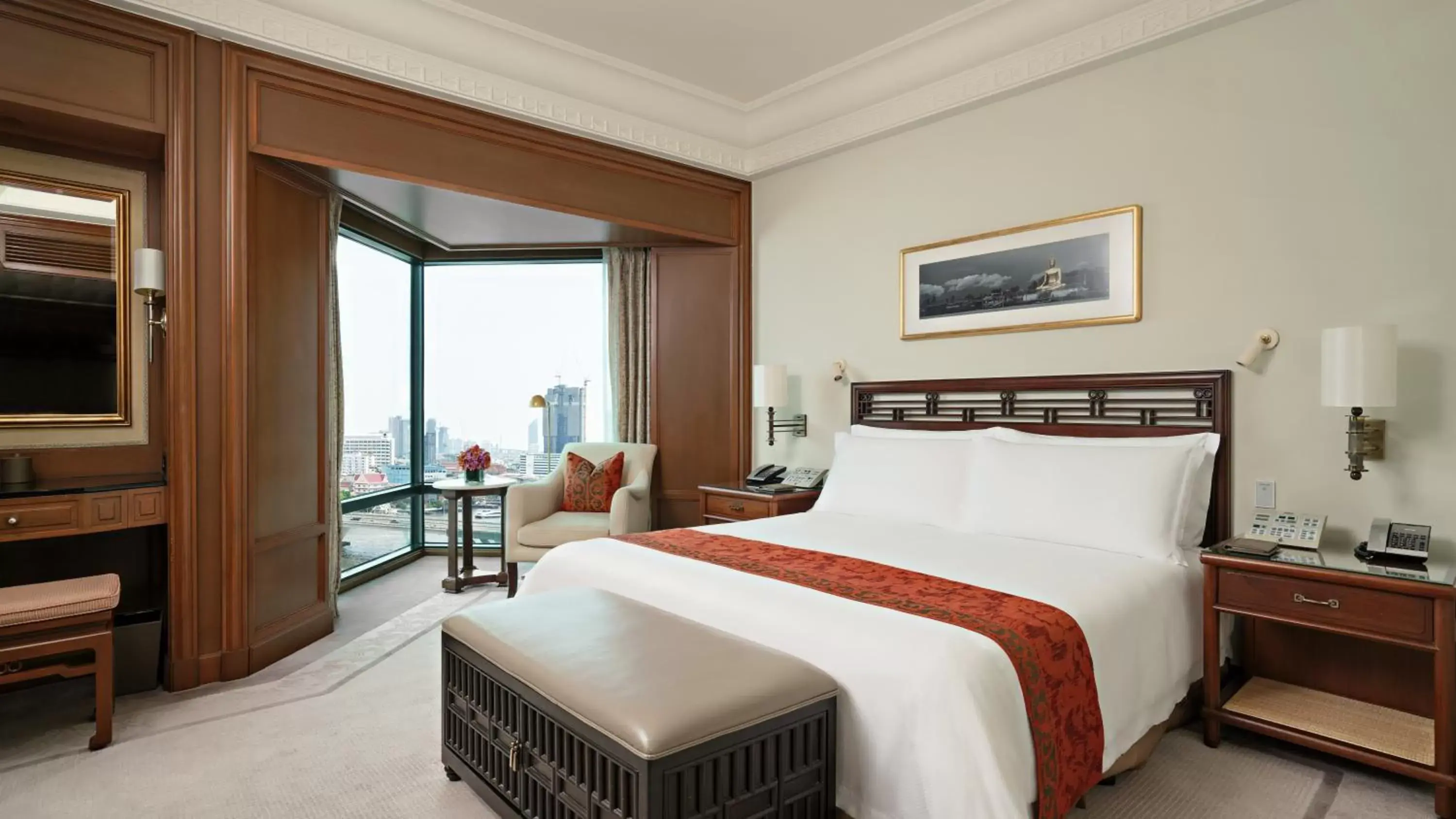 Bedroom, Bed in The Peninsula Bangkok - SHA Extra Plus