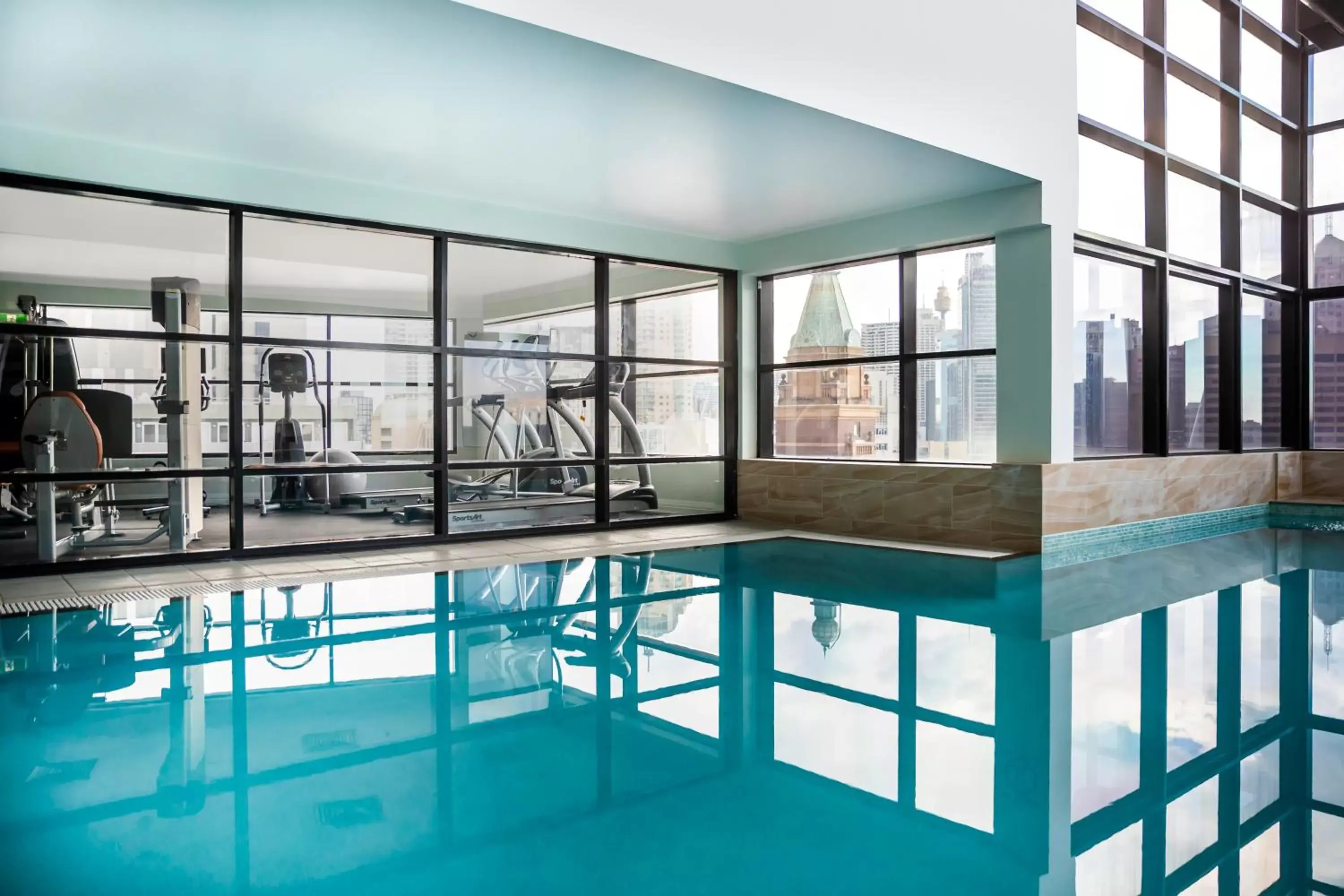 Fitness centre/facilities, Swimming Pool in Mercure Sydney