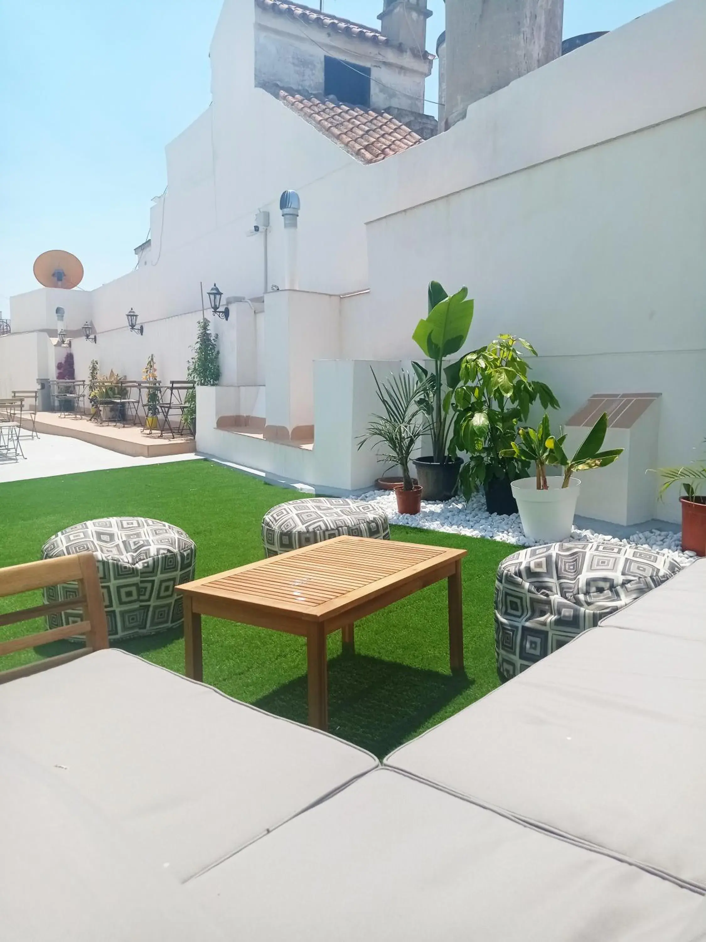 Balcony/Terrace in Planeta Cadiz Hostel