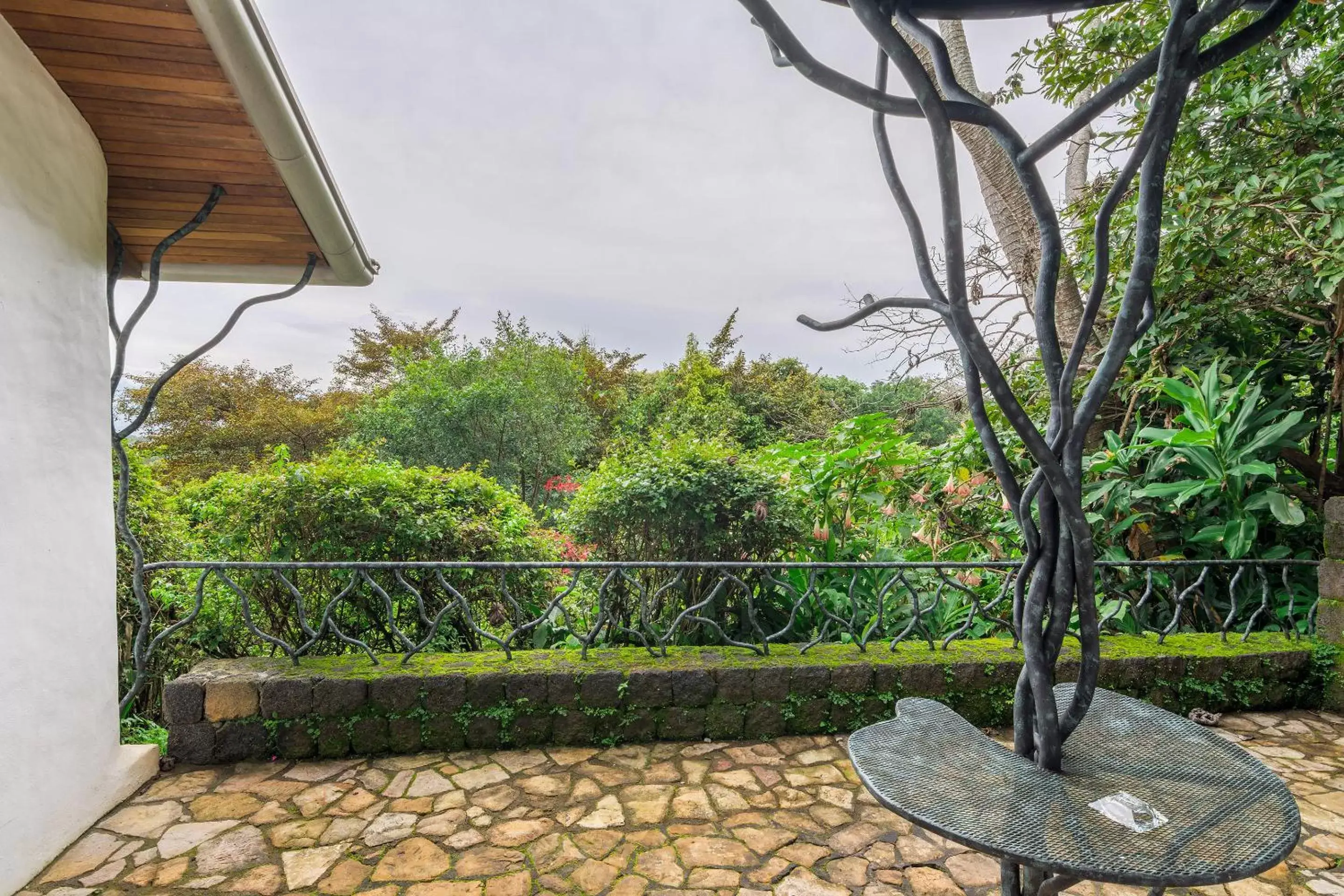 Balcony/Terrace in Finca Rosa Blanca Coffee Farm and Inn