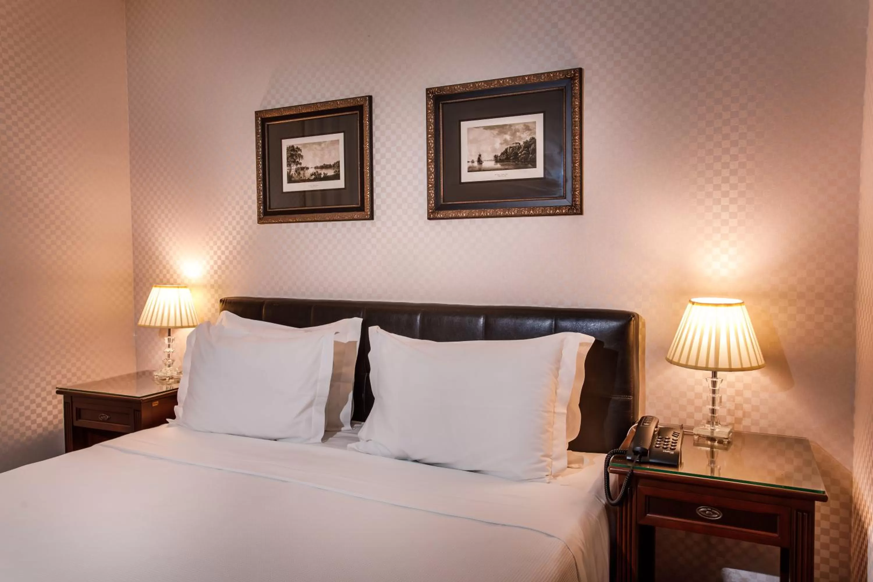 Bed in Sofistic Hotel