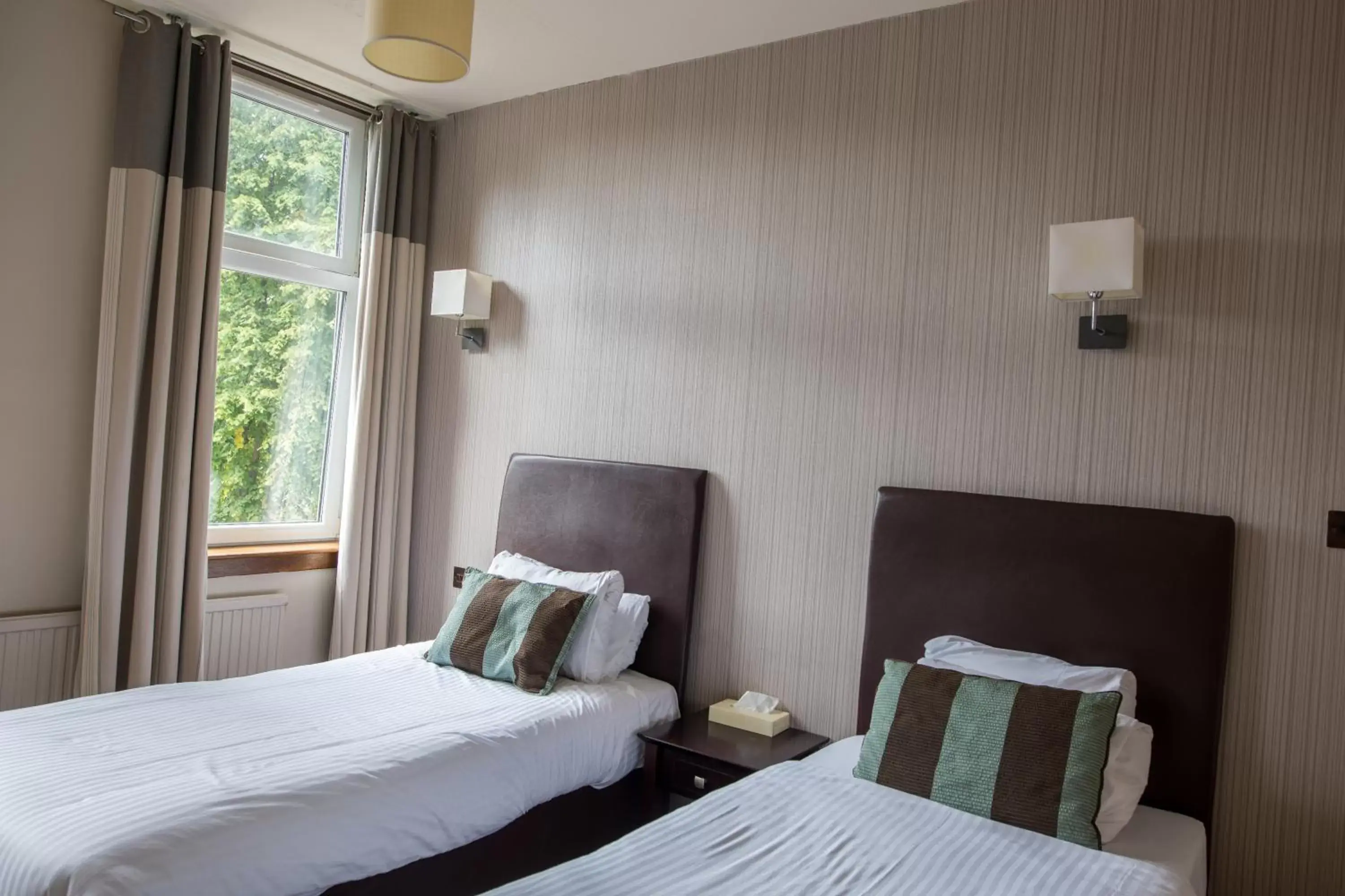 Bedroom, Bed in Rosslea Hall Hotel