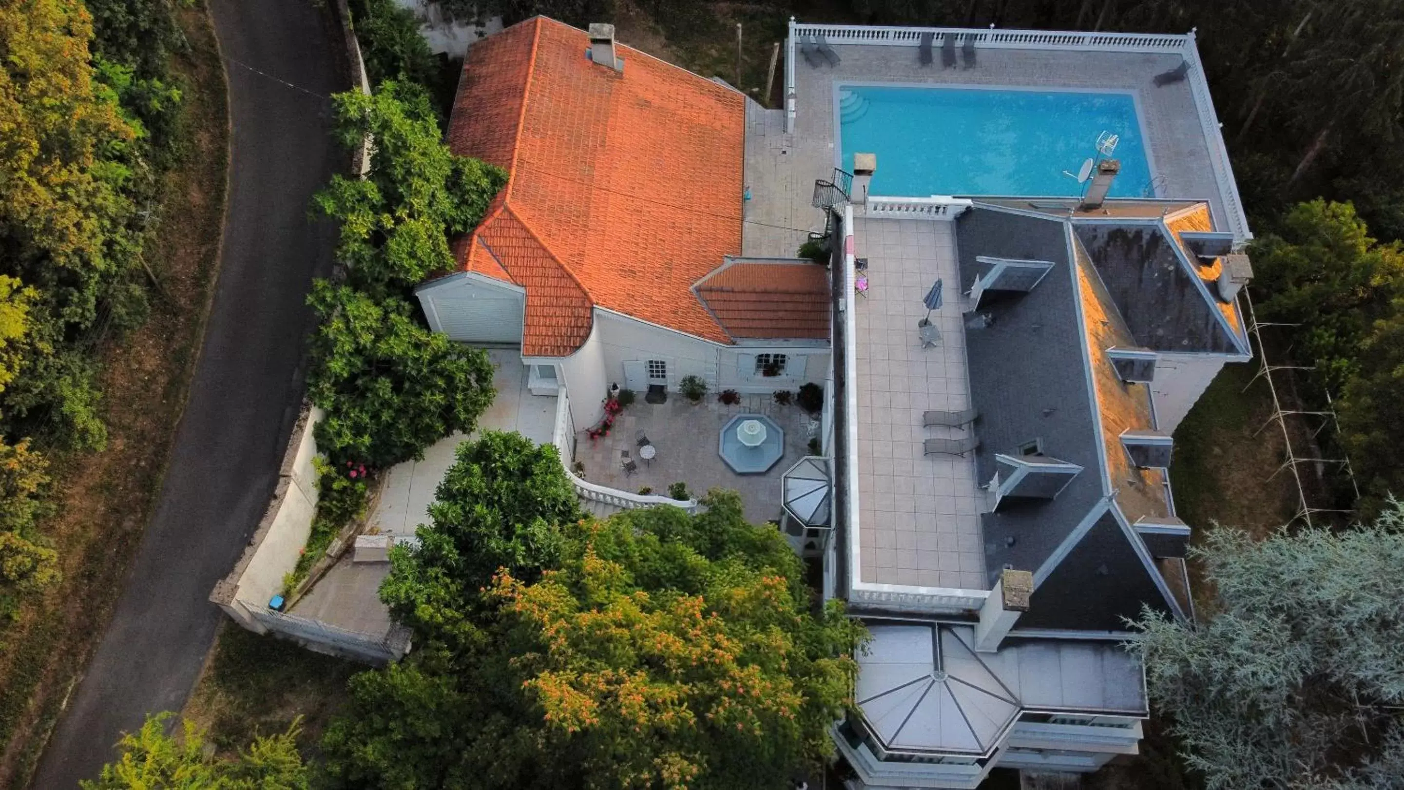 View (from property/room), Bird's-eye View in Logis Vélès