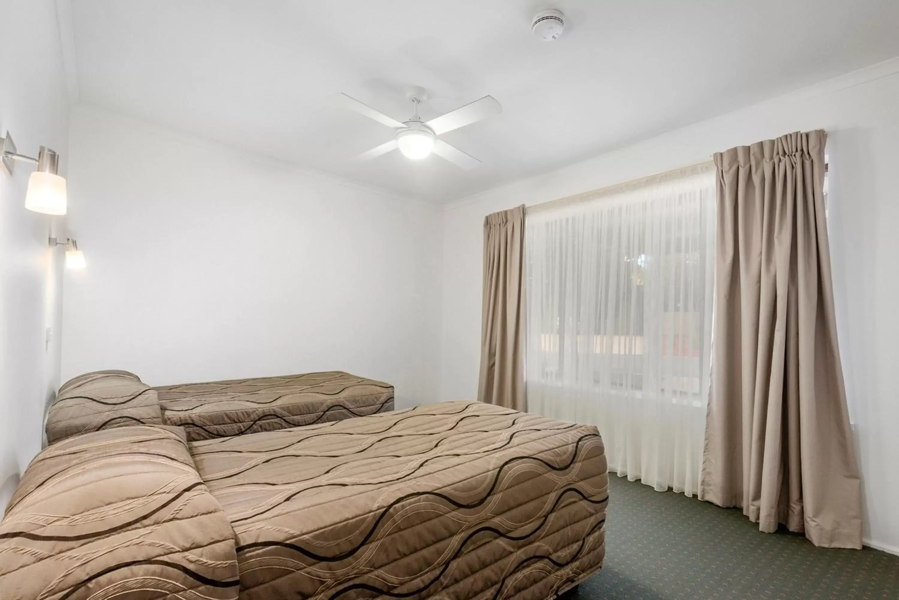 Bed in Comfort Inn & Suites Riverland