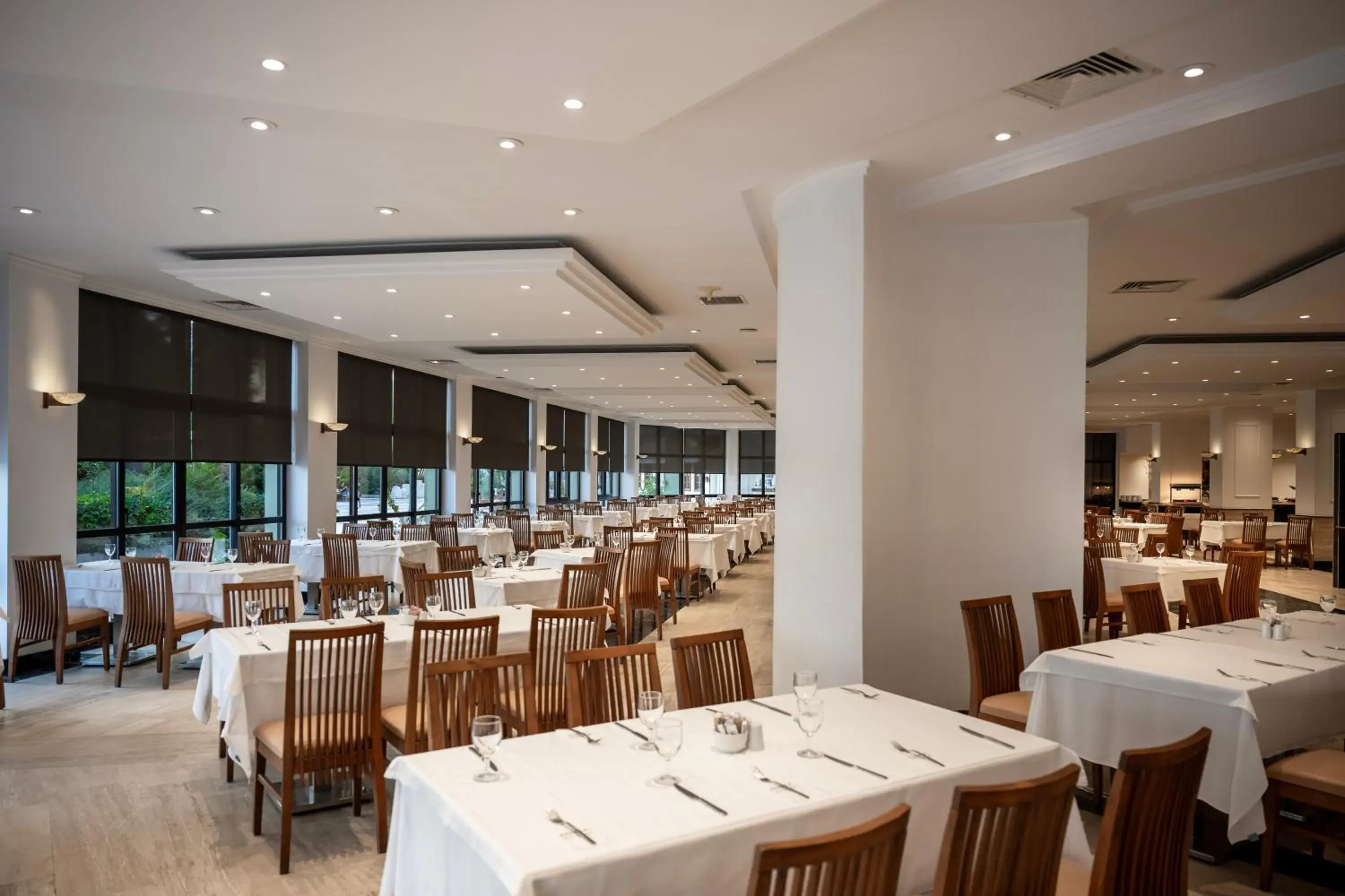 Restaurant/Places to Eat in Adora Golf Resort Hotel