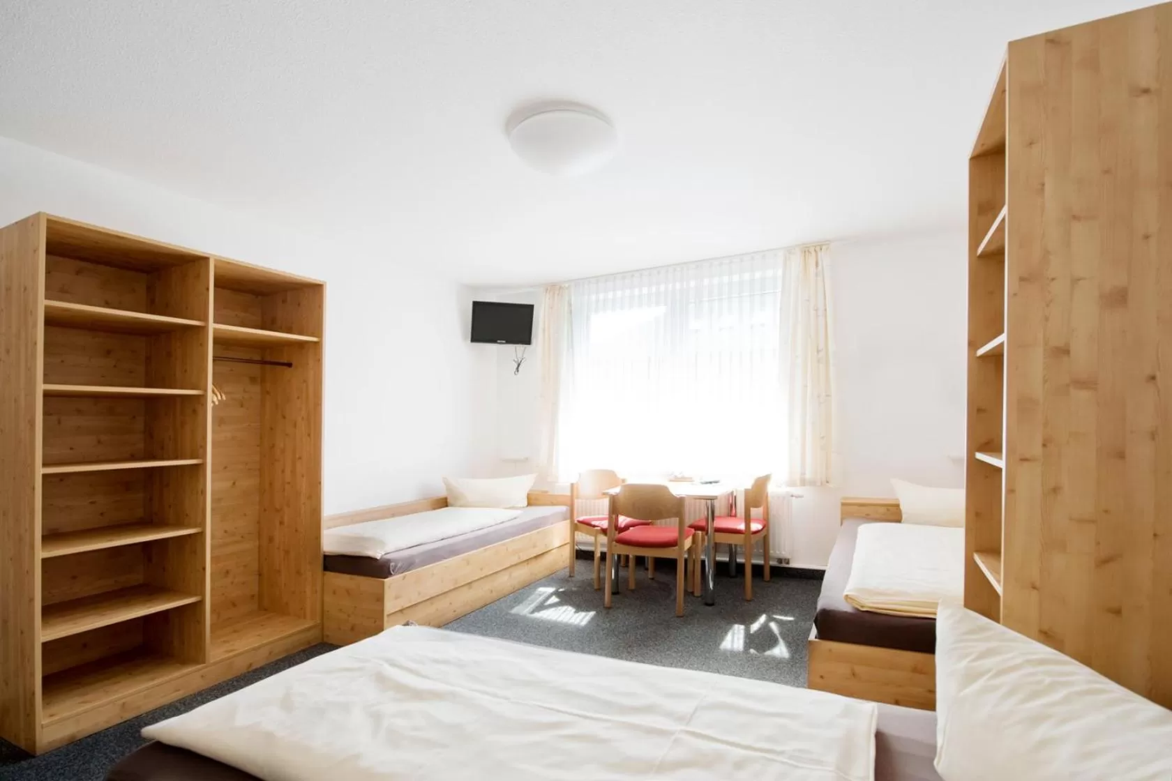 Seating area, Bed in Sportpark Rabenberg