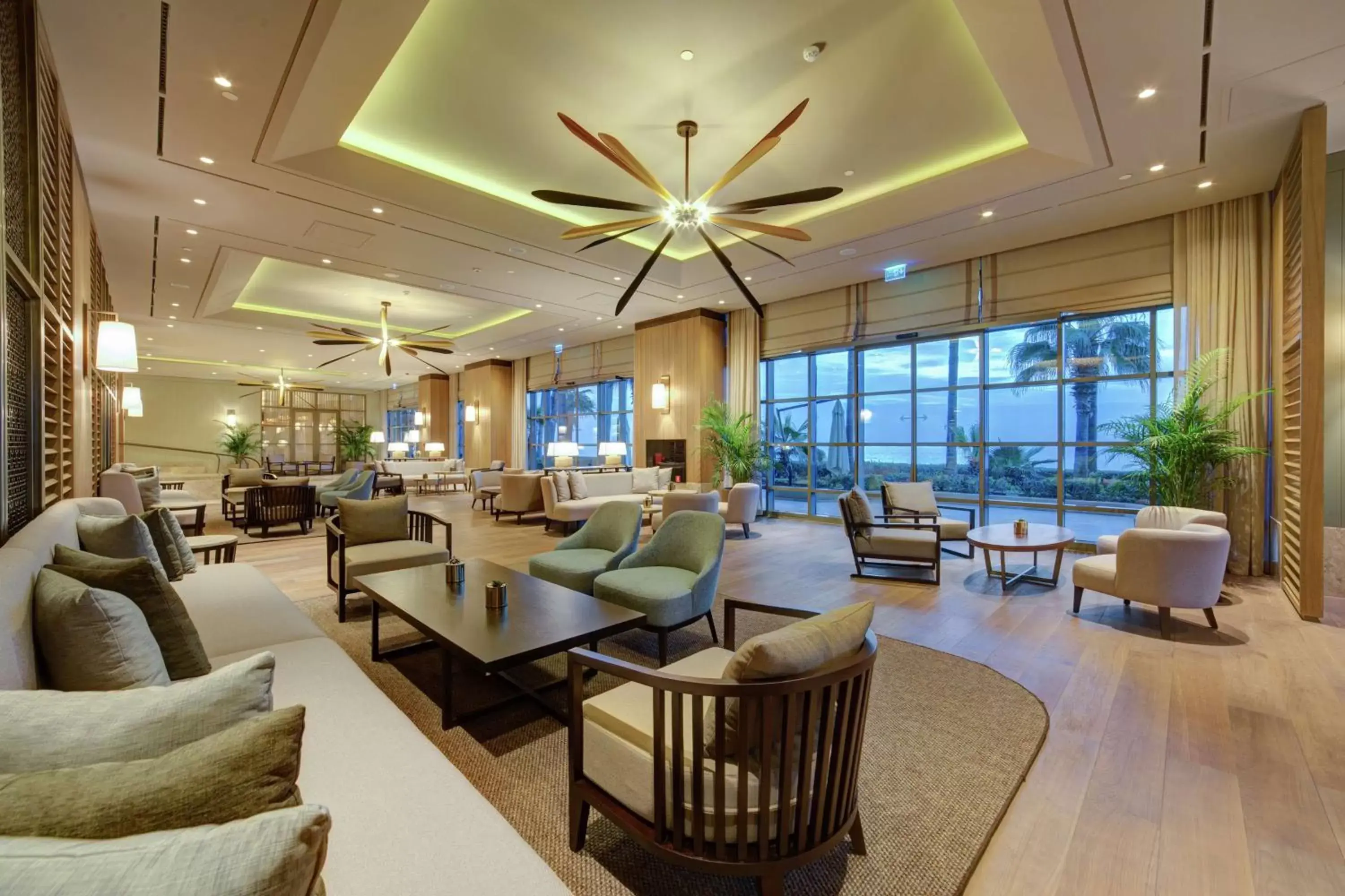 Lobby or reception, Lounge/Bar in Mersin HiltonSA