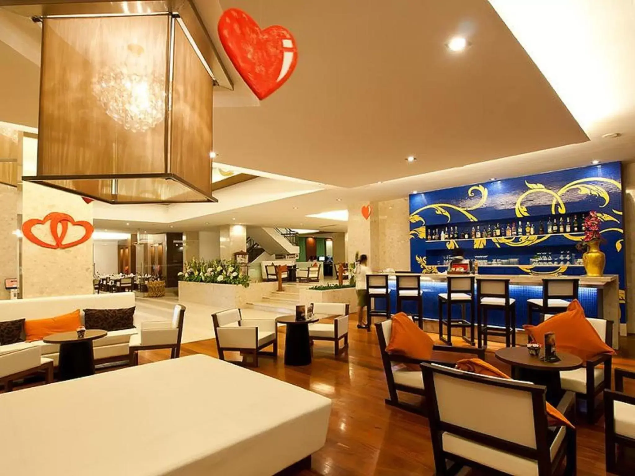 Lounge or bar, Restaurant/Places to Eat in Grand Jomtien Palace Hotel - SHA Extra Plus