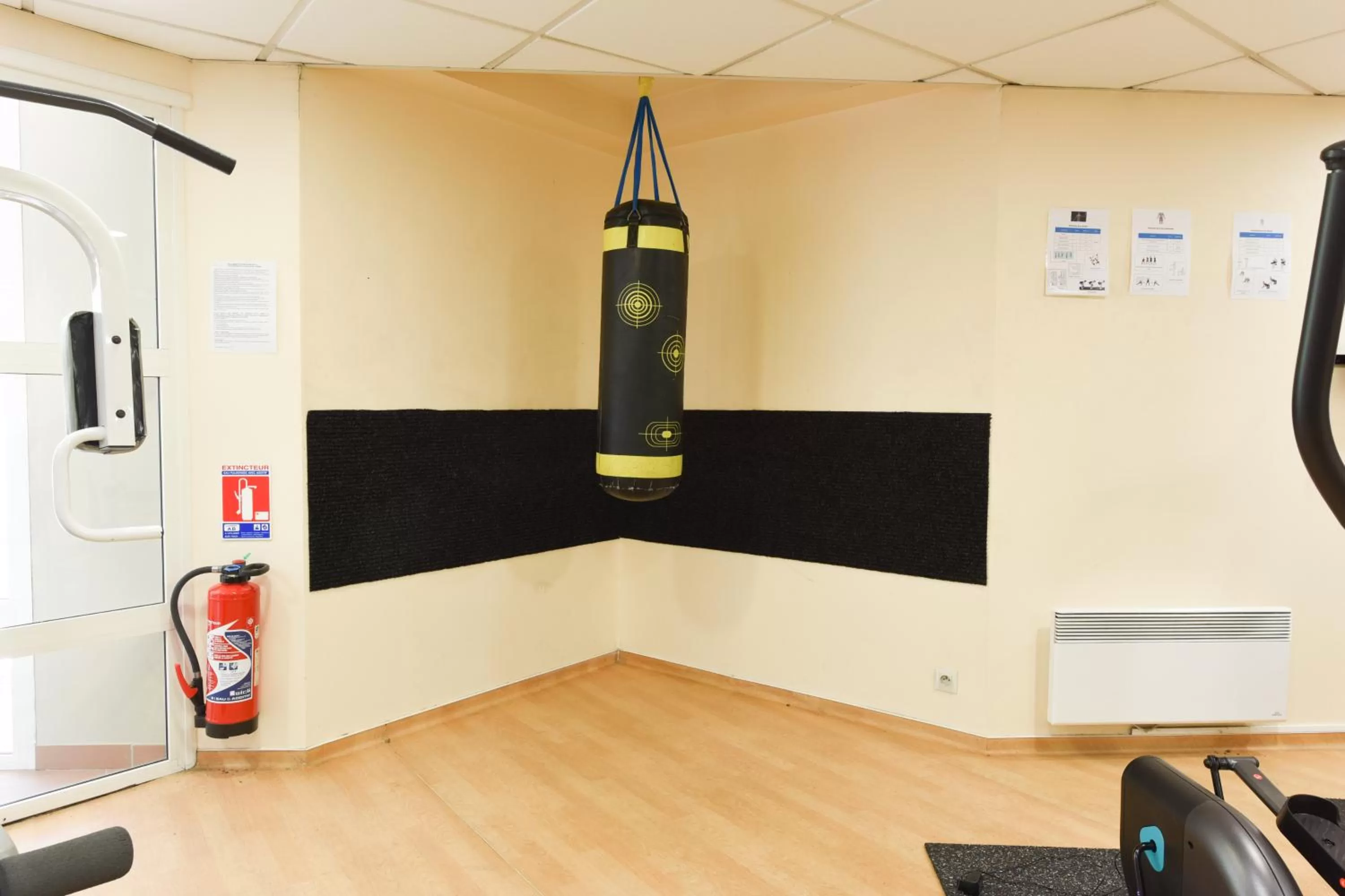 Fitness centre/facilities in Résidence Columba - Apparts meublés Agen Sud