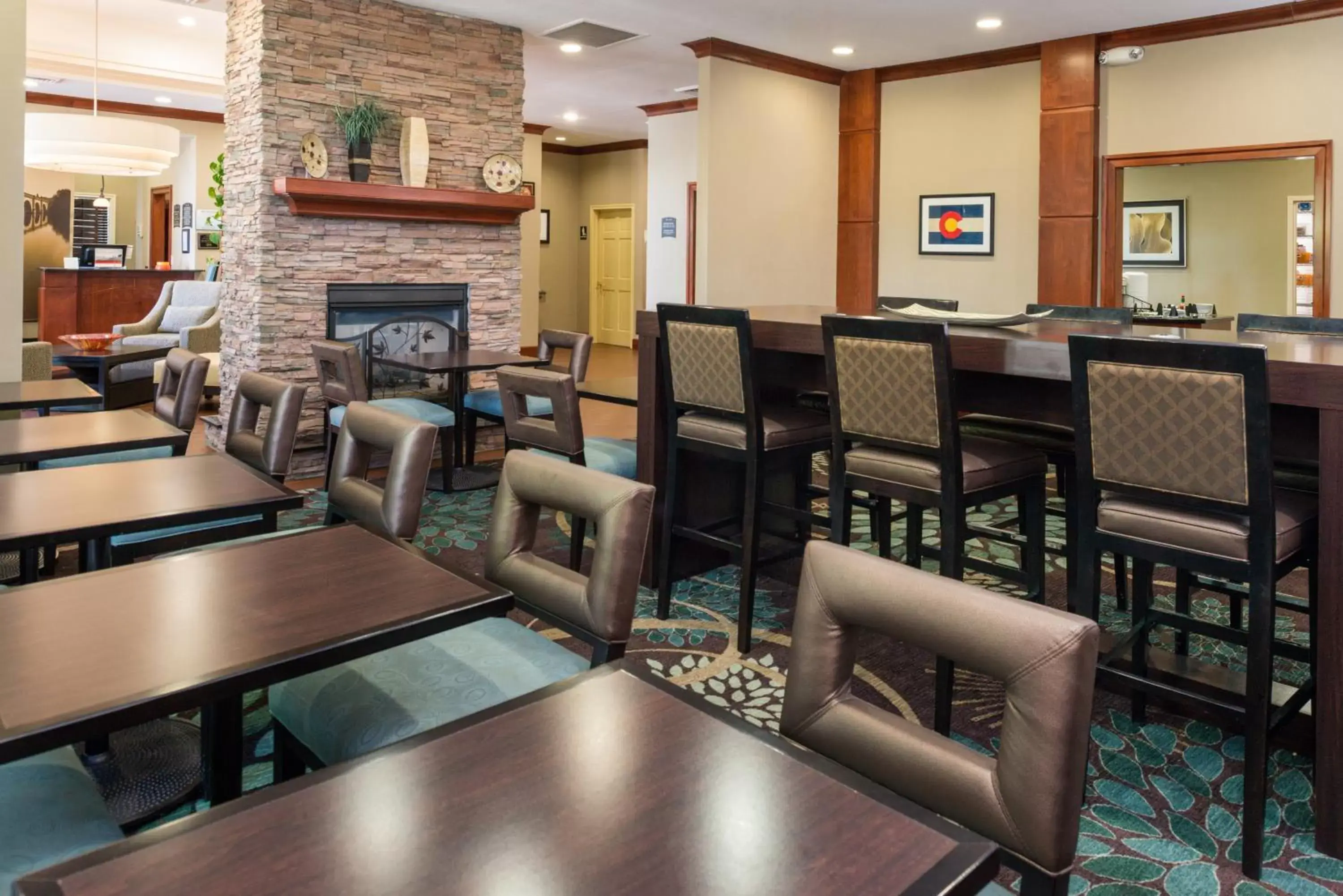 Breakfast, Restaurant/Places to Eat in Staybridge Suites Denver Tech Center, an IHG Hotel