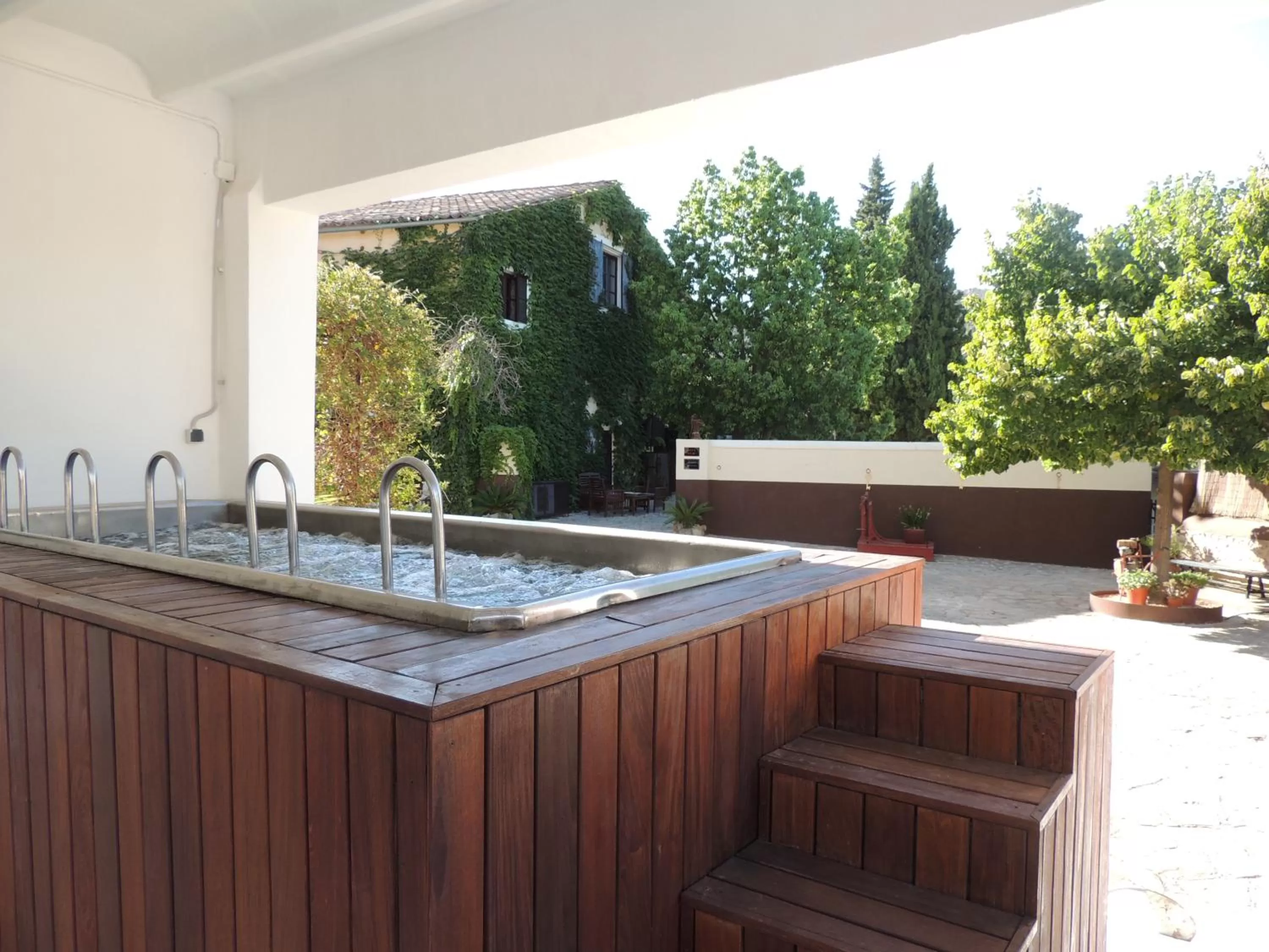 Other in loftOtel canet