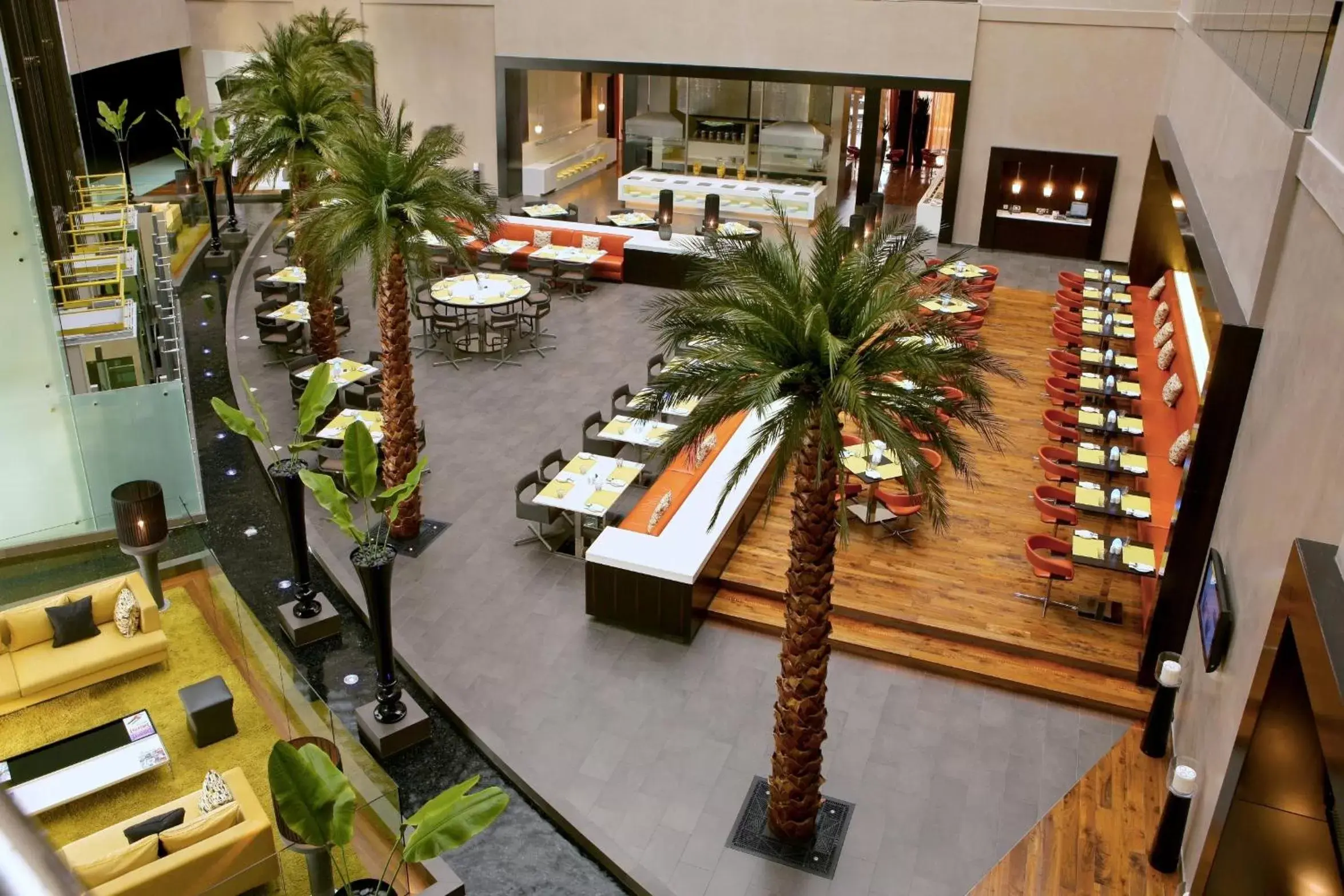 Restaurant/places to eat in Centro Sharjah - by Rotana