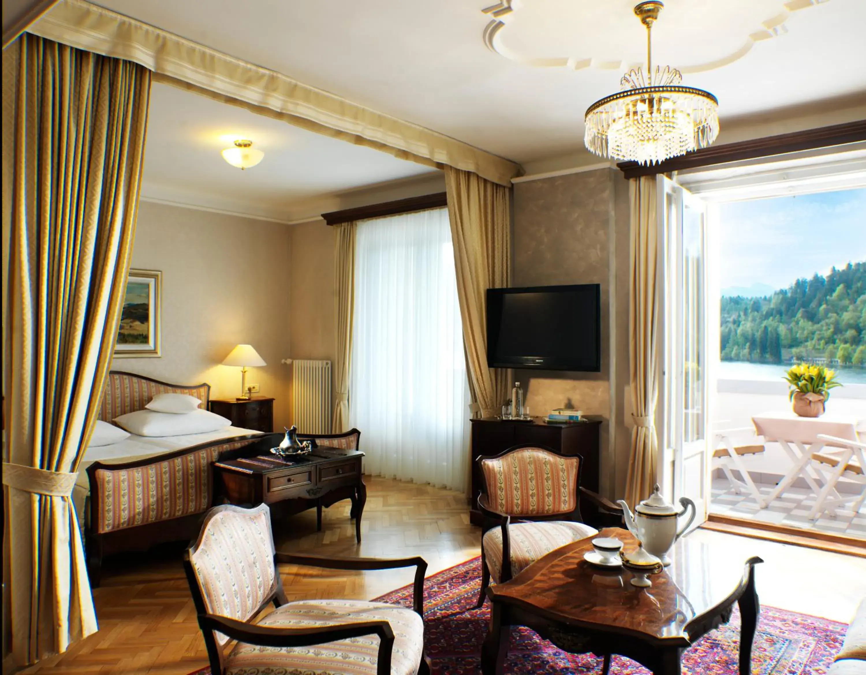 Photo of the whole room in Grand Hotel Toplice - Small Luxury Hotels of the World