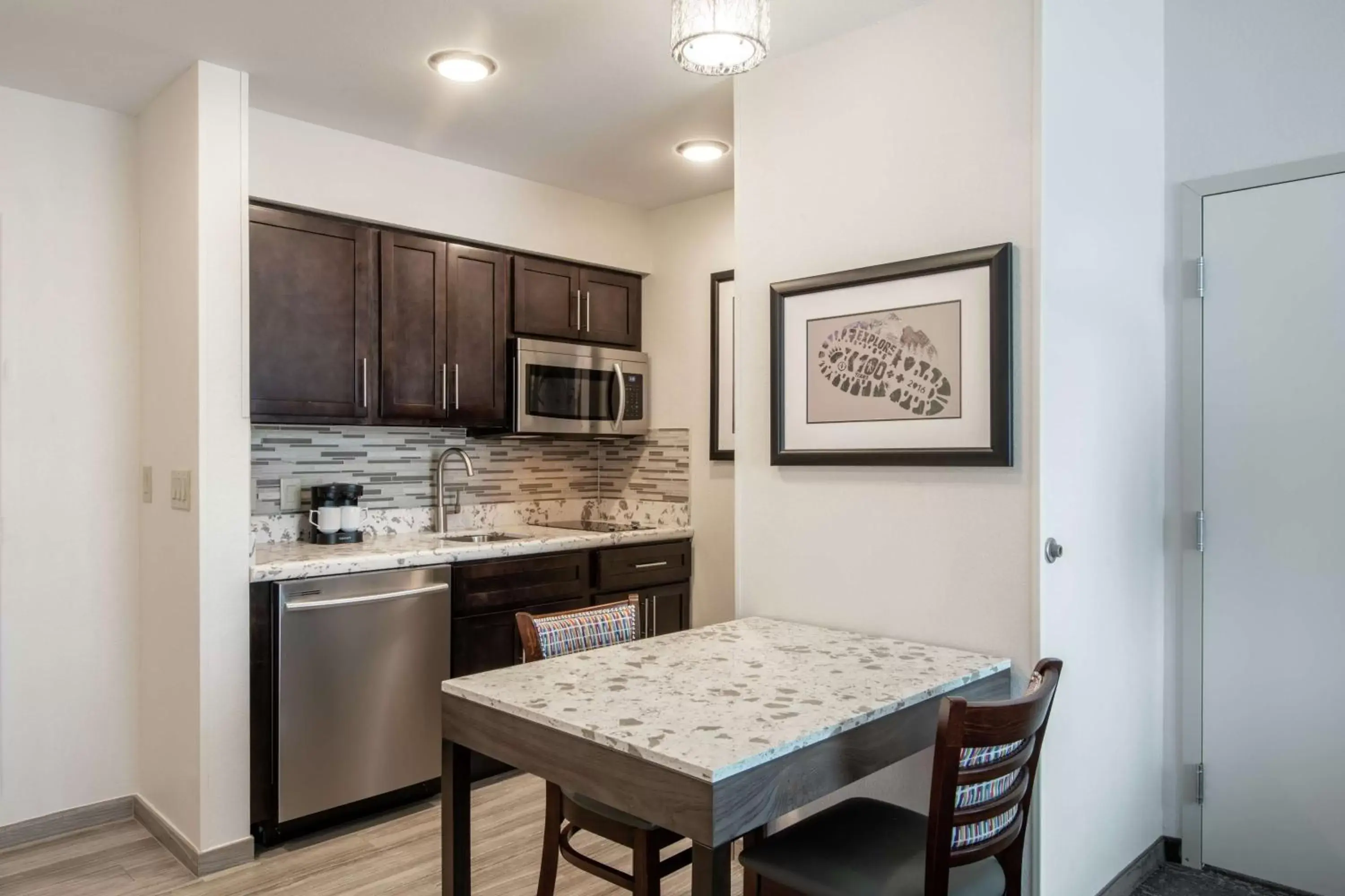 Kitchen or kitchenette, Kitchen/Kitchenette in Homewood Suites By Hilton Steamboat Springs