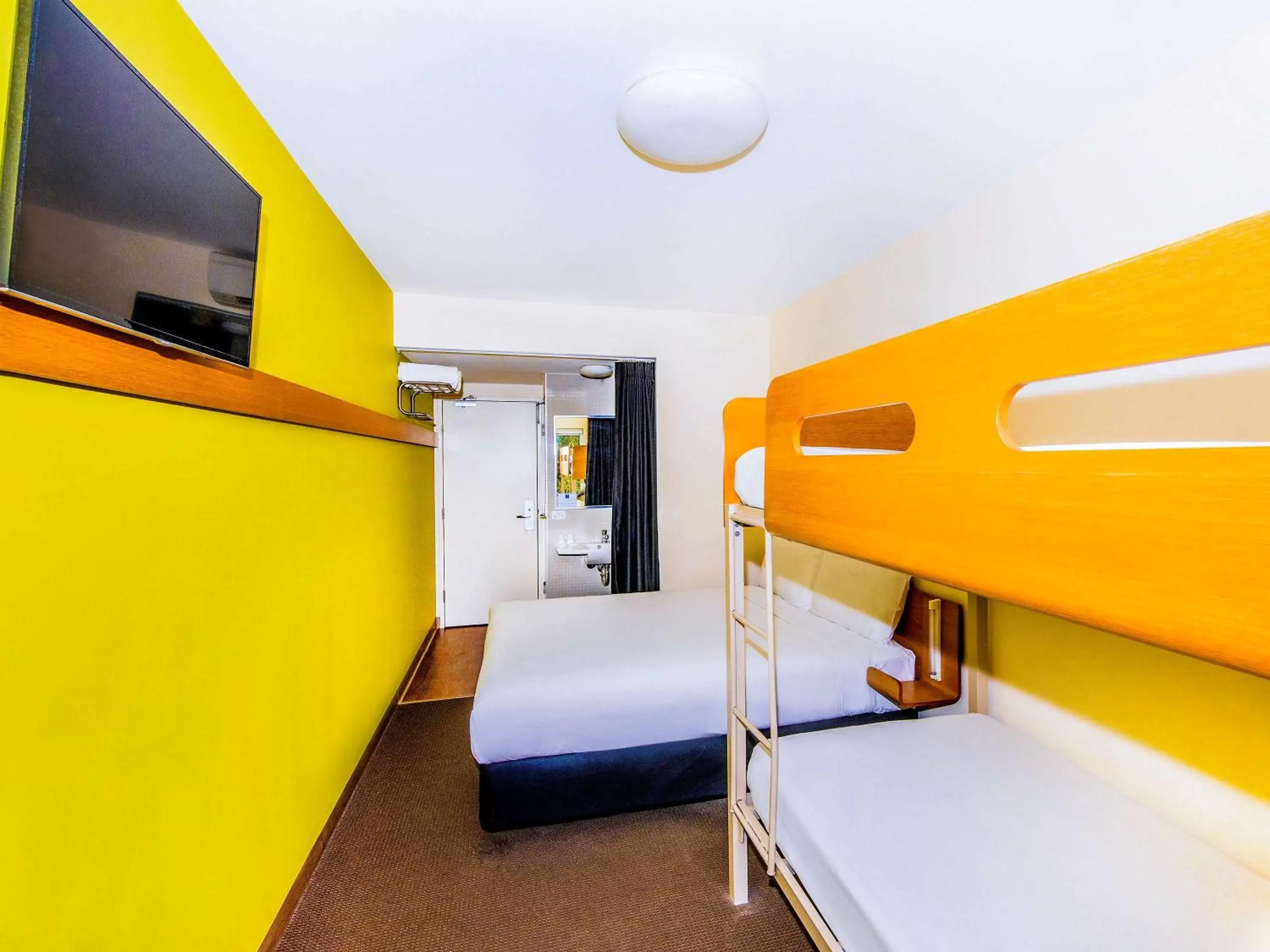 Photo of the whole room, Bunk Bed in ibis Budget Sydney Olympic Park