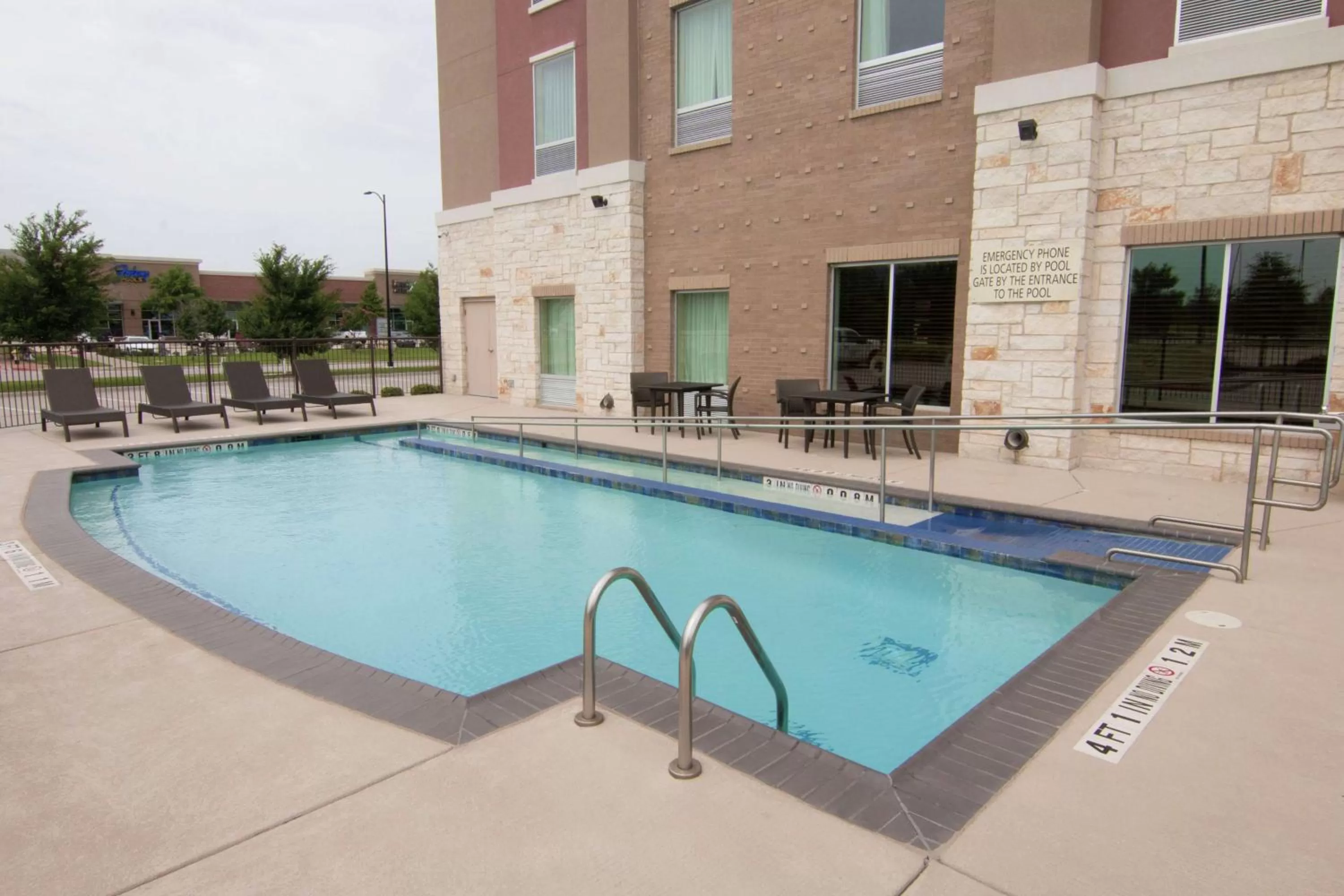 Pool view in Hampton Inn & Suites Dallas/Frisco North-Fieldhouse USA