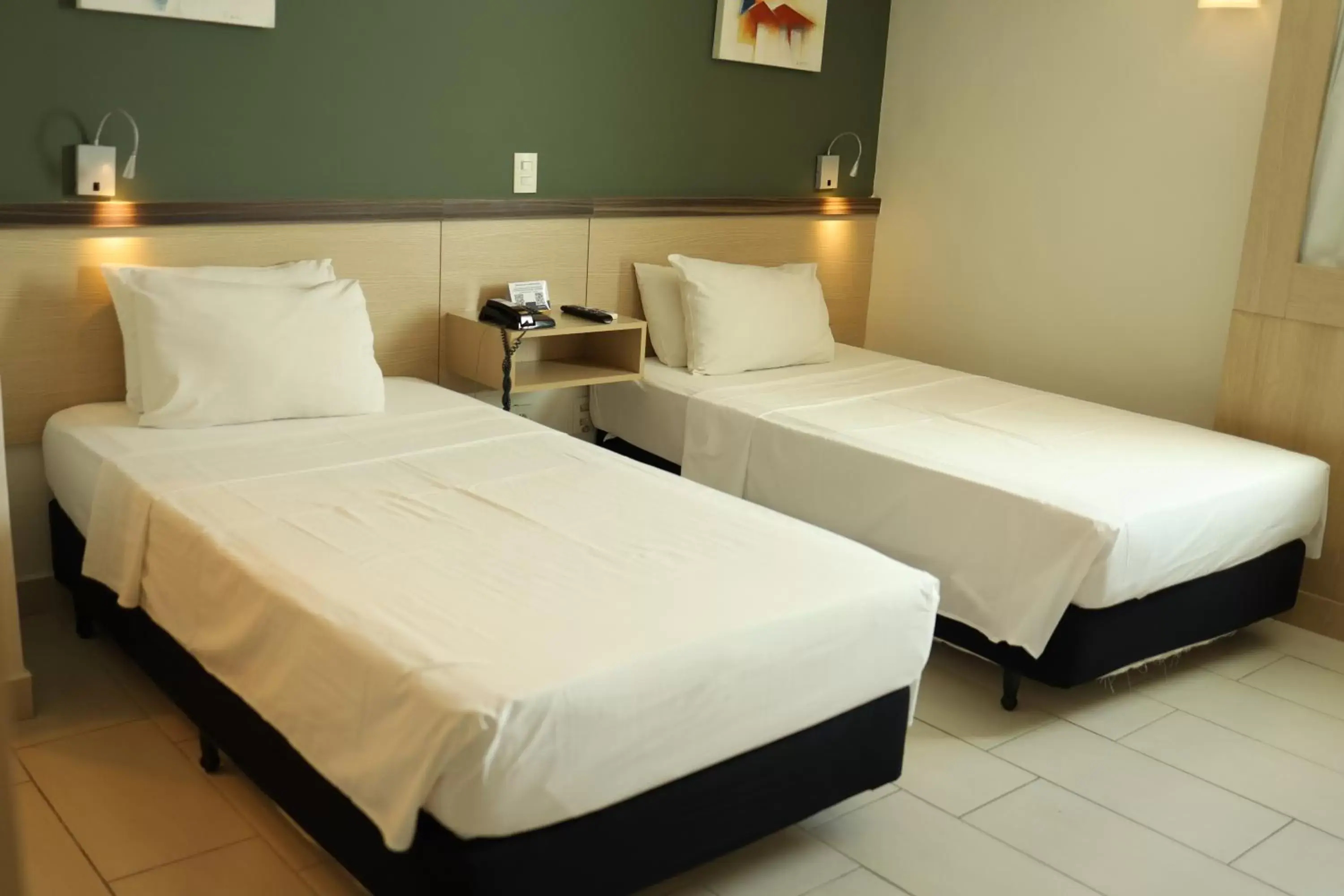 Bed in Comfort Hotel Campos dos Goytacazes