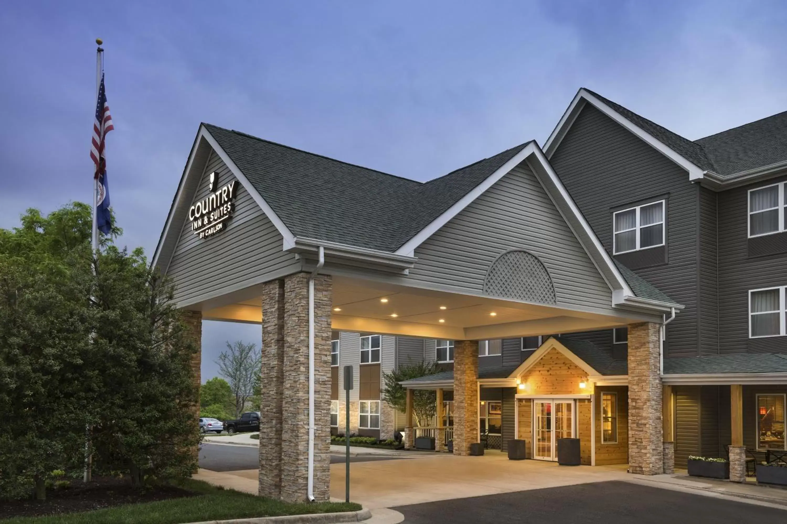 Street view, Facade/Entrance in Country Inn & Suites by Radisson, Washington Dulles International Airport, VA